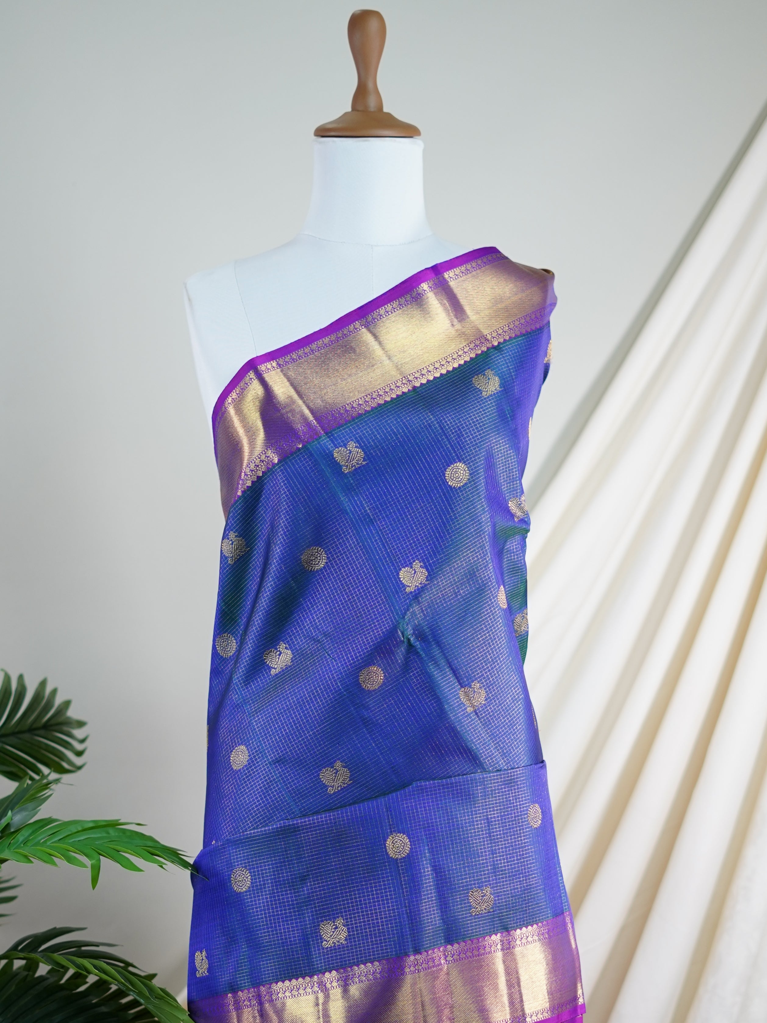Kanchipuram Silk Blue  100% Pure Silk  - Manoranjitham Weaves - Handloom Store