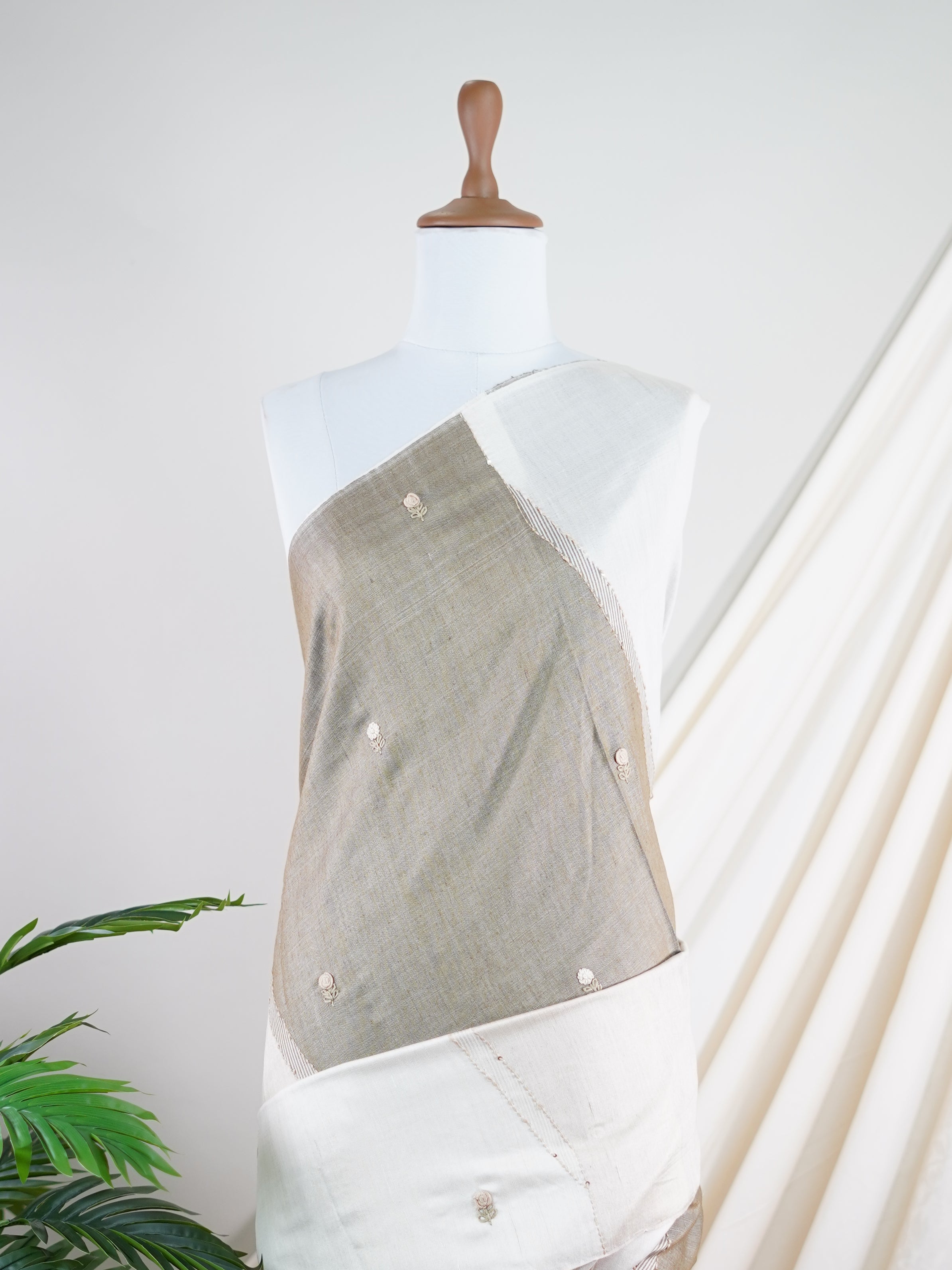 Tussar  100% Pure Tussar - Manoranjitham Weaves - Handloom Store
