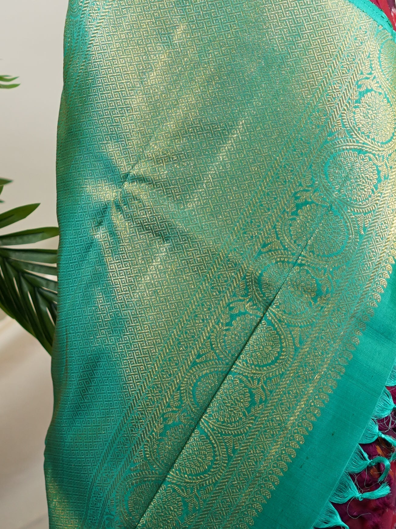 Kanchipuram Silk Pink 100% Pure Silk  - Manoranjitham Weaves - Handloom Store