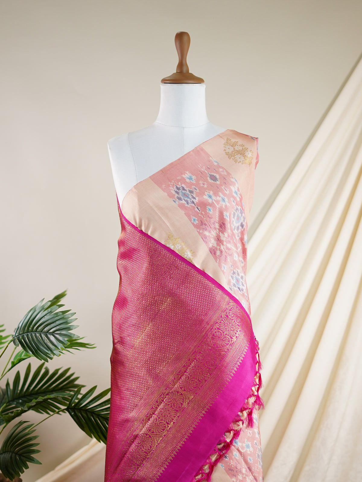 Kanchipuram Silk Onion Pink 100% Pure Silk  - Manoranjitham Weaves - Handloom Store