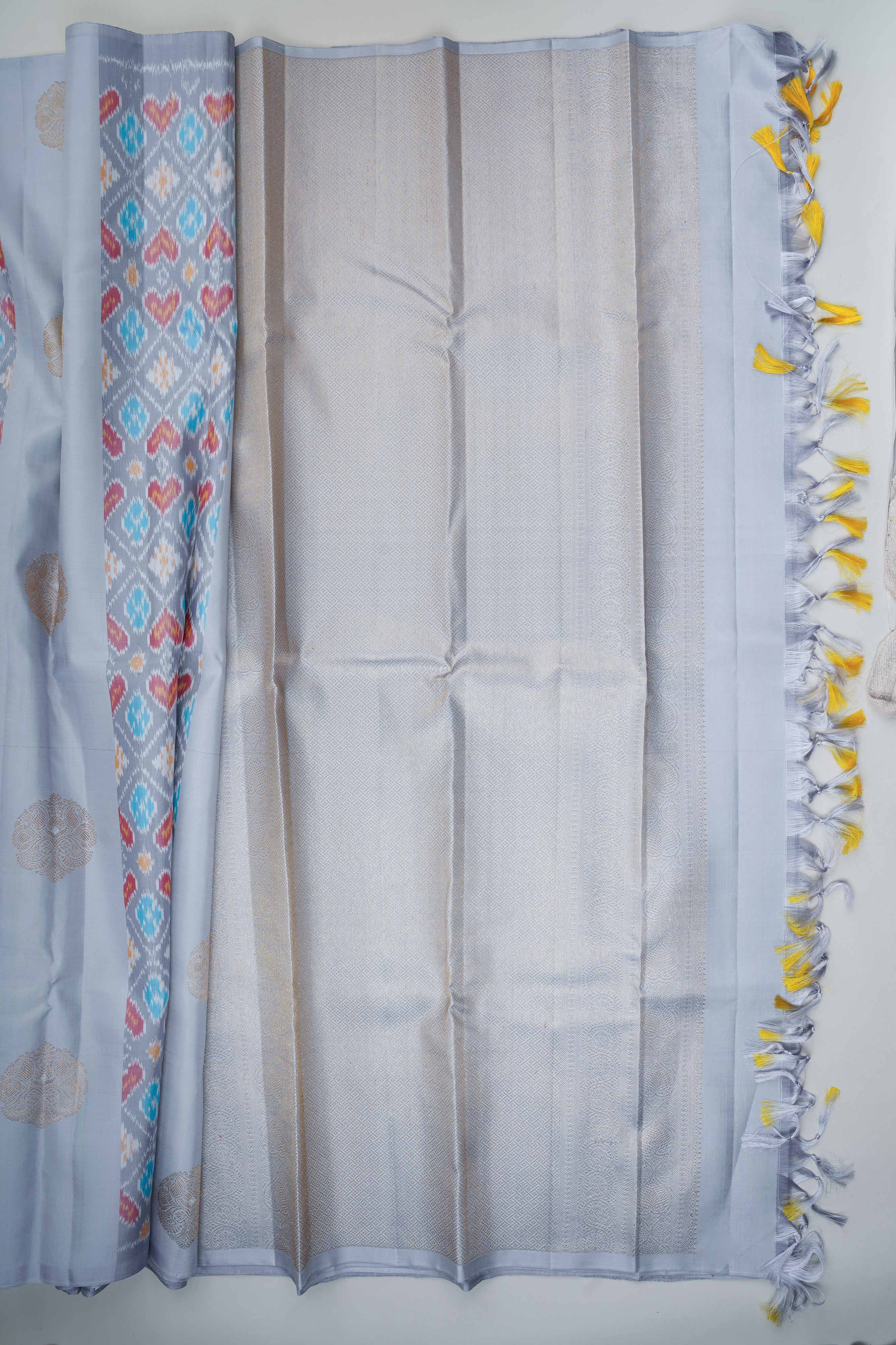 Kanchipuram Silk Grey 100% Pure Silk  - Manoranjitham Weaves - Handloom Store