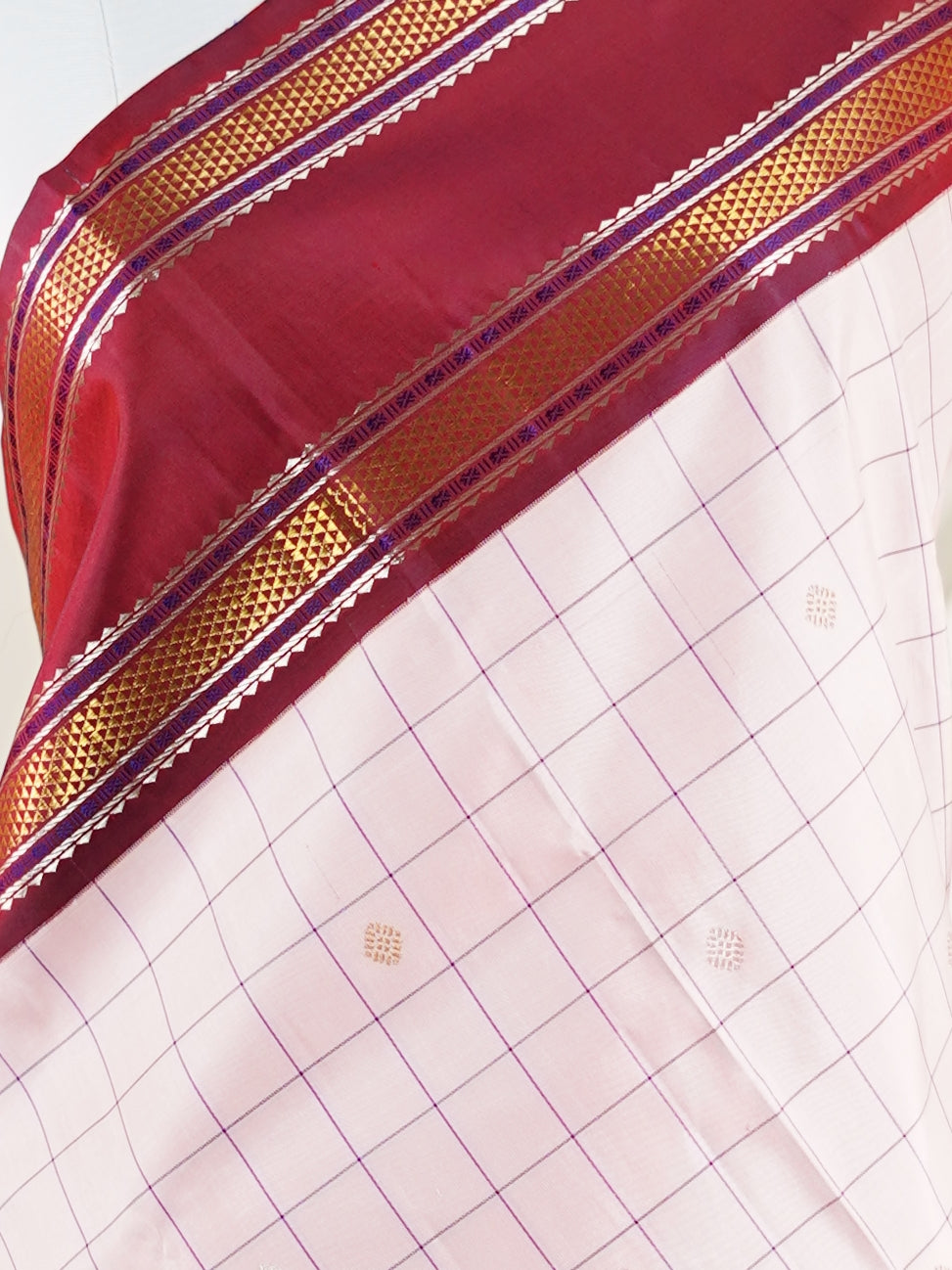 Kanchipuram Silk Pink 100% Pure Silk  - Manoranjitham Weaves - Handloom Store