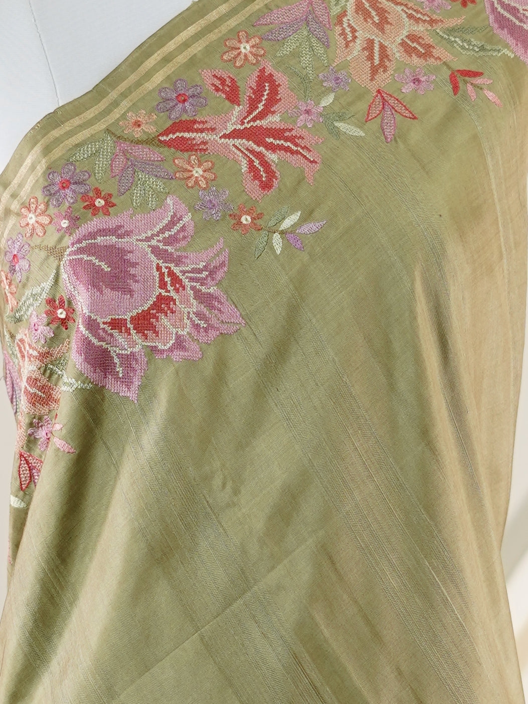 Kanchipuram Silk Olive Green 100% Pure Silk  - Manoranjitham Weaves - Handloom Store