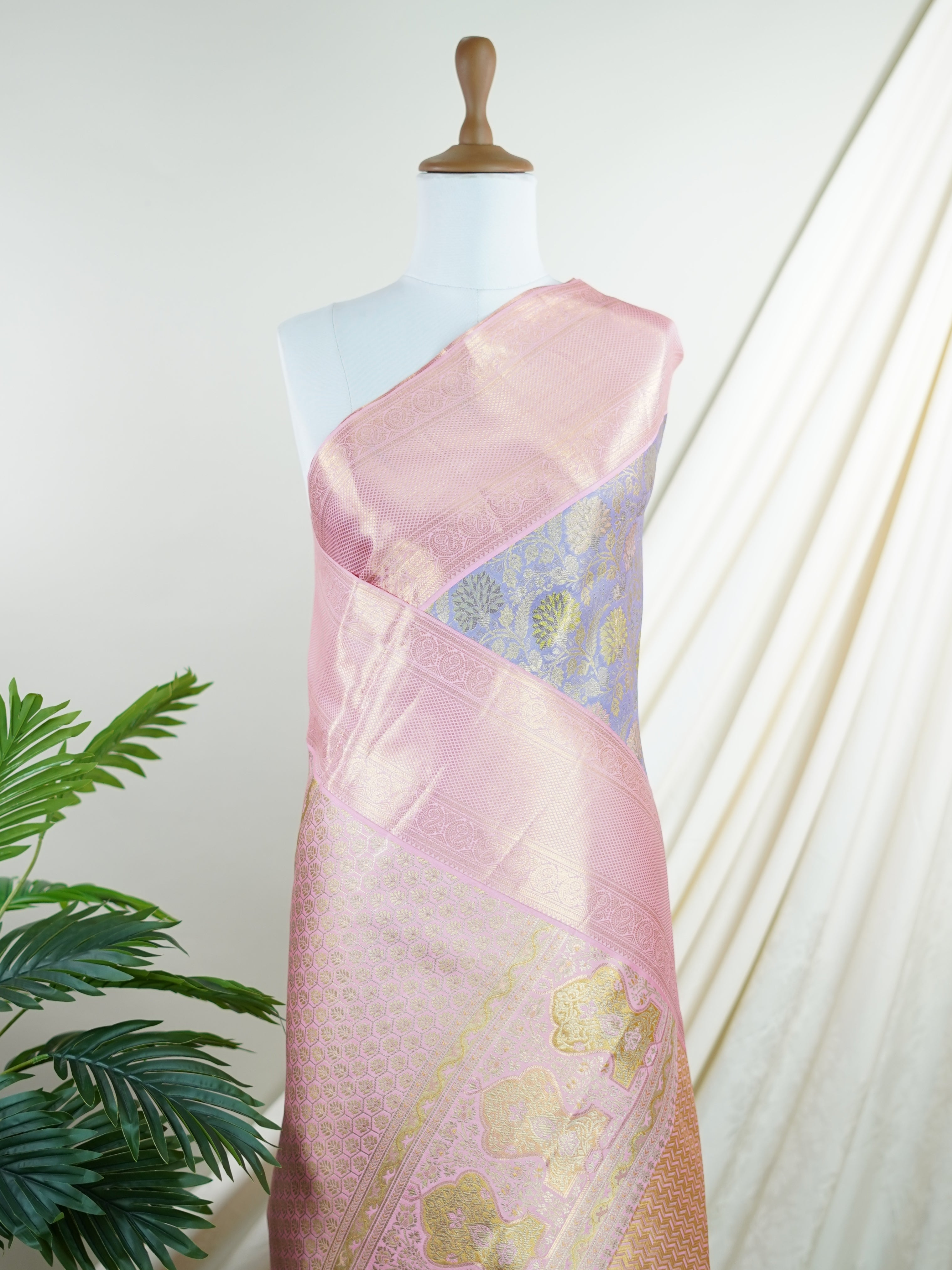 Kanchipuram Silk  100% Pure Silk - Manoranjitham Weaves - Handloom Store