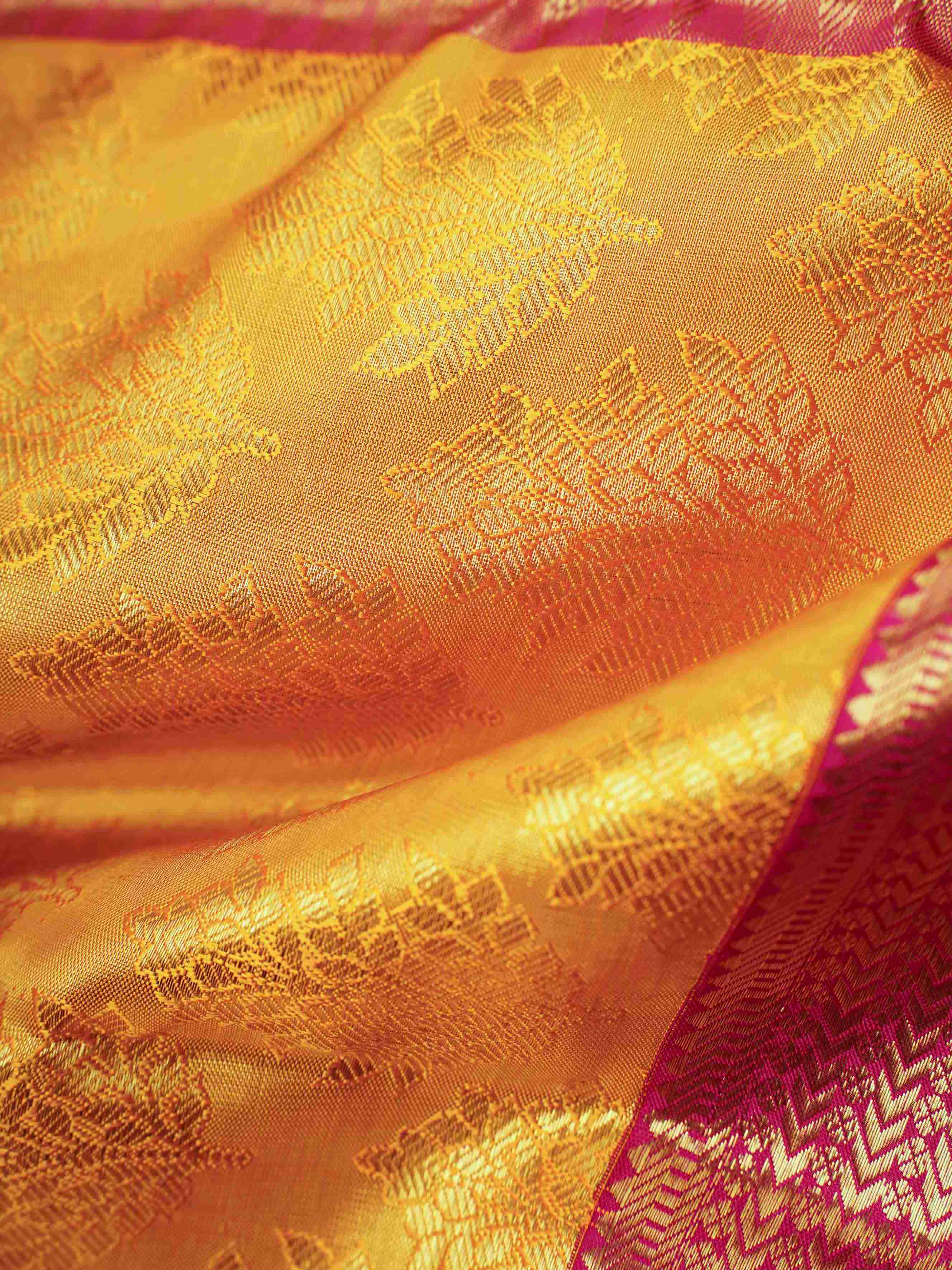 Kanchipuram Silk Yellow 100% Pure Silk  Manoranjitham Weaves - Handloom Store