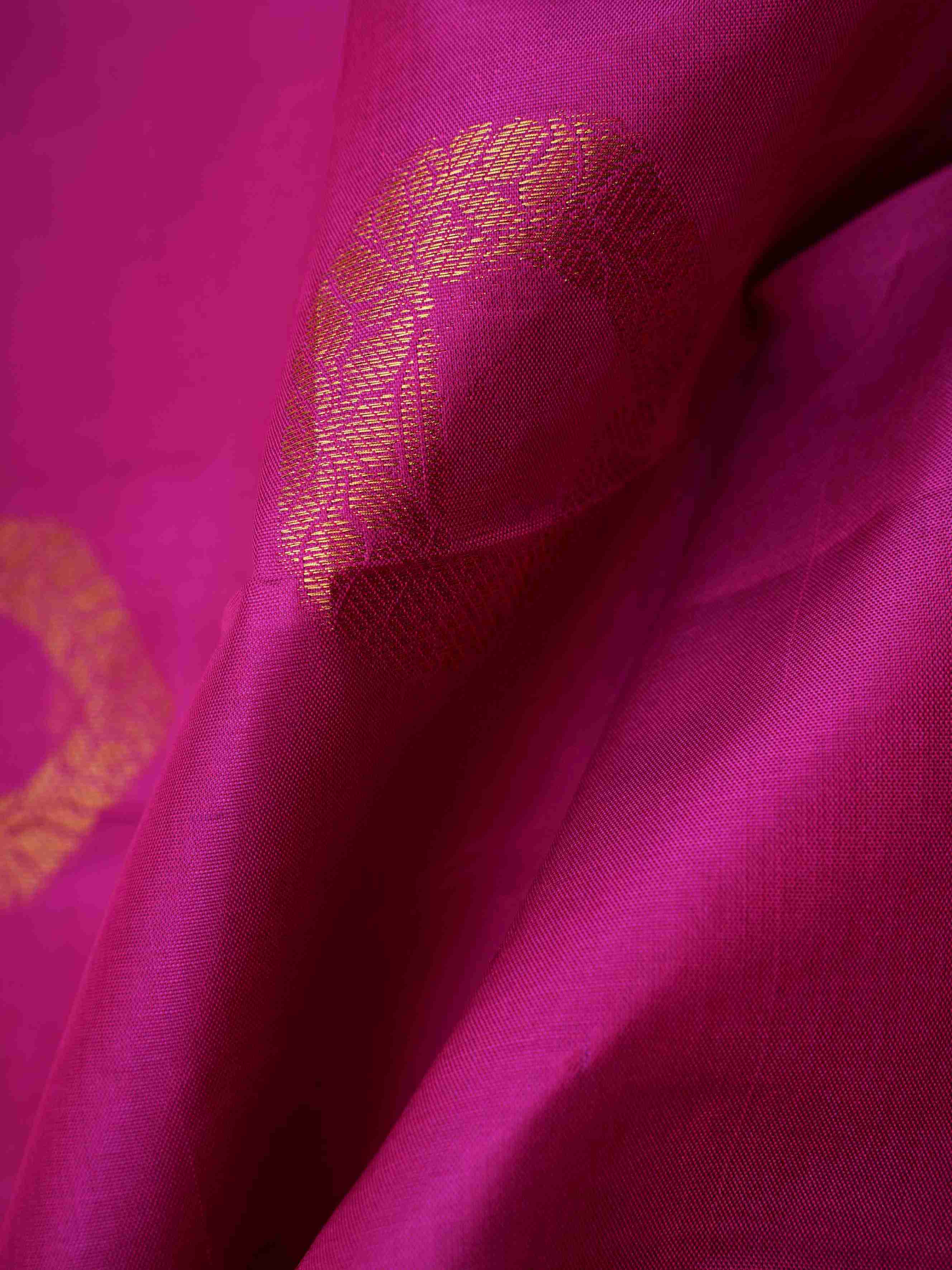 Kanchipuram Silk Pink 100% Pure Silk  Manoranjitham Weaves - Handloom Store