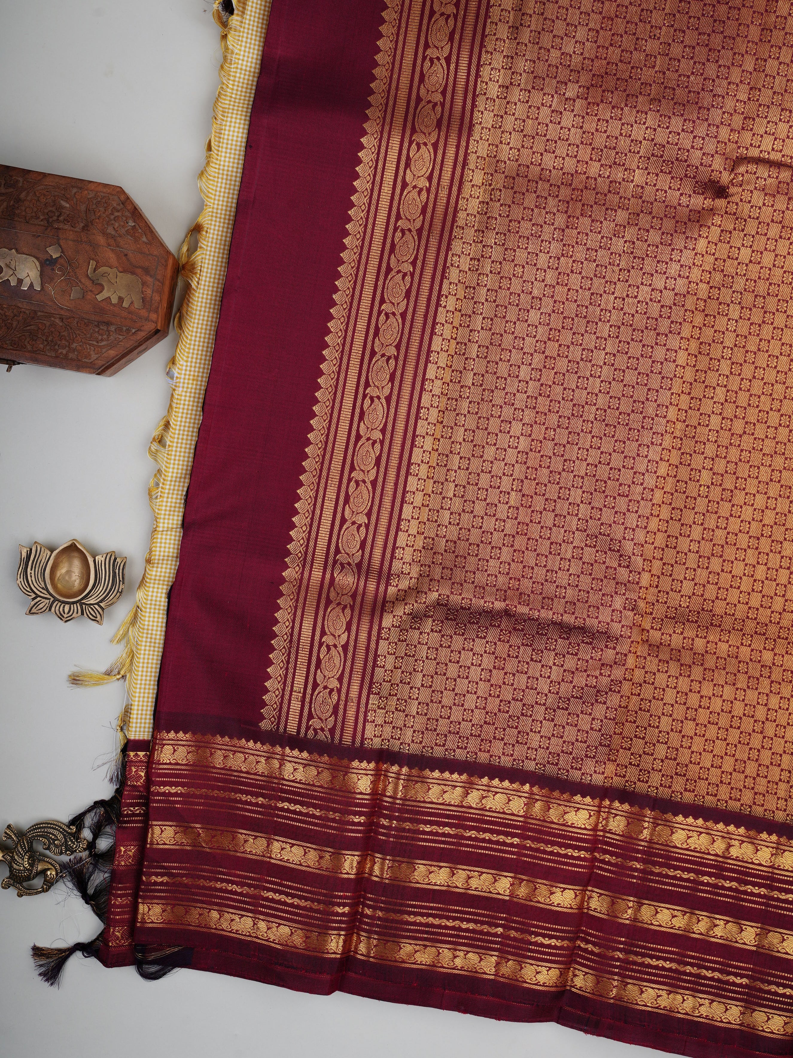 Kanchipuram Silk Cream 100% Pure Silk  Manoranjitham Weaves - Handloom Store