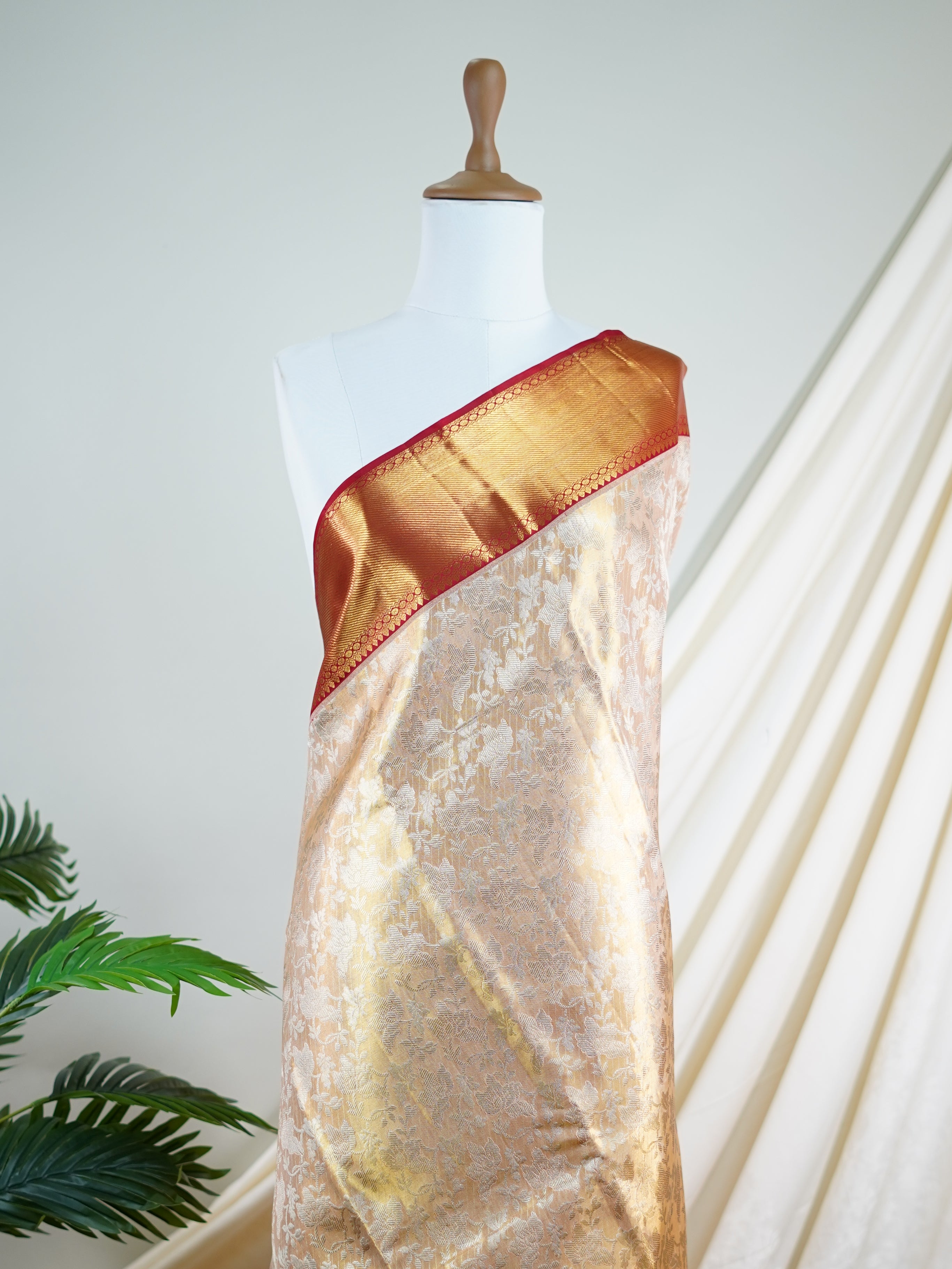 Kanchipuram Silk  100% Pure Silk  - Manoranjitham Weaves - Handloom Store