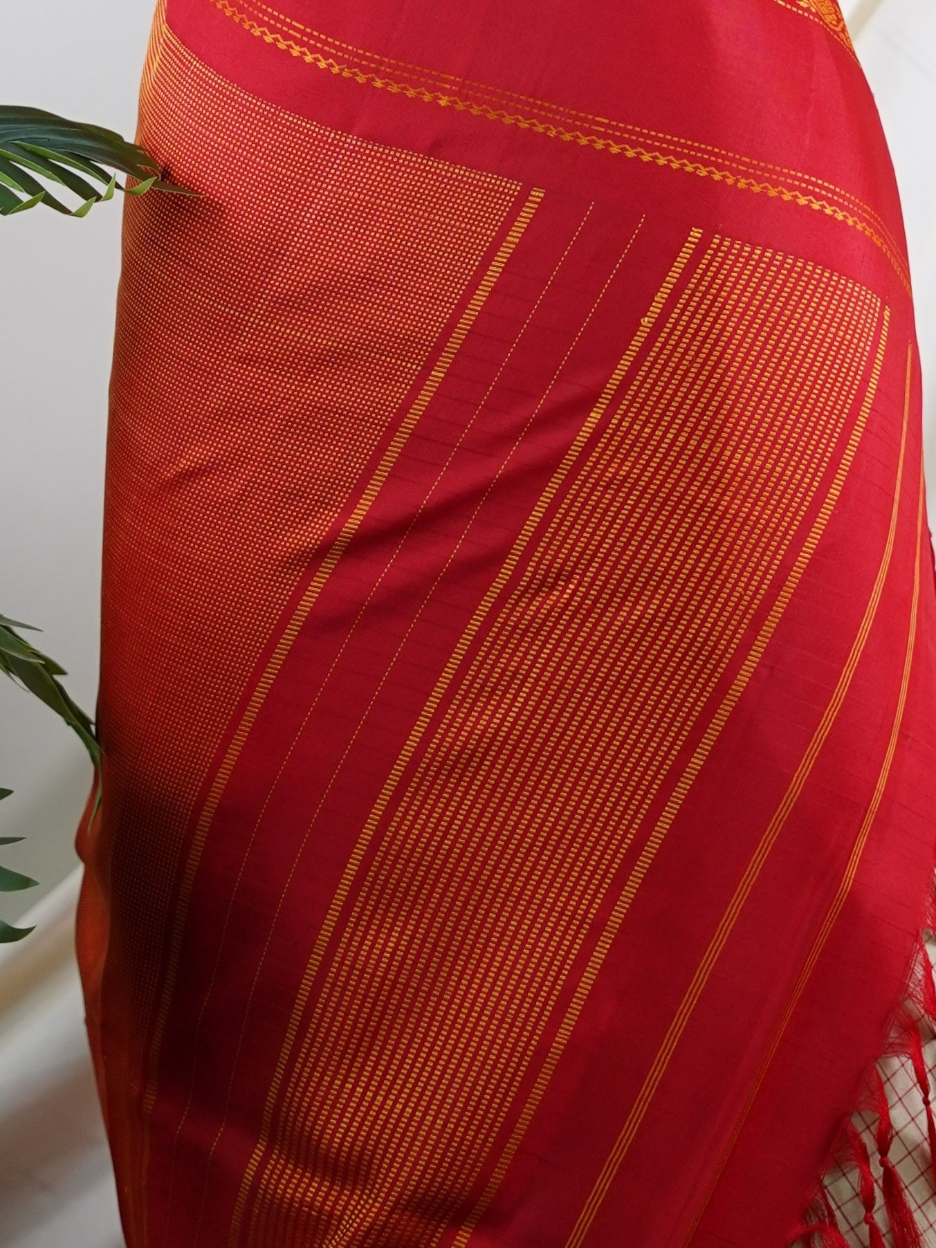 Gadwal Silk  100% Pure Silk  - Manoranjitham Weaves - Handloom Store