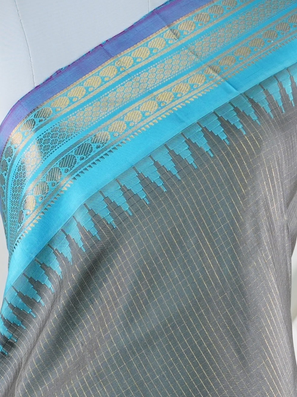 Gadwal Silk  100% Pure Silk  - Manoranjitham Weaves - Handloom Store