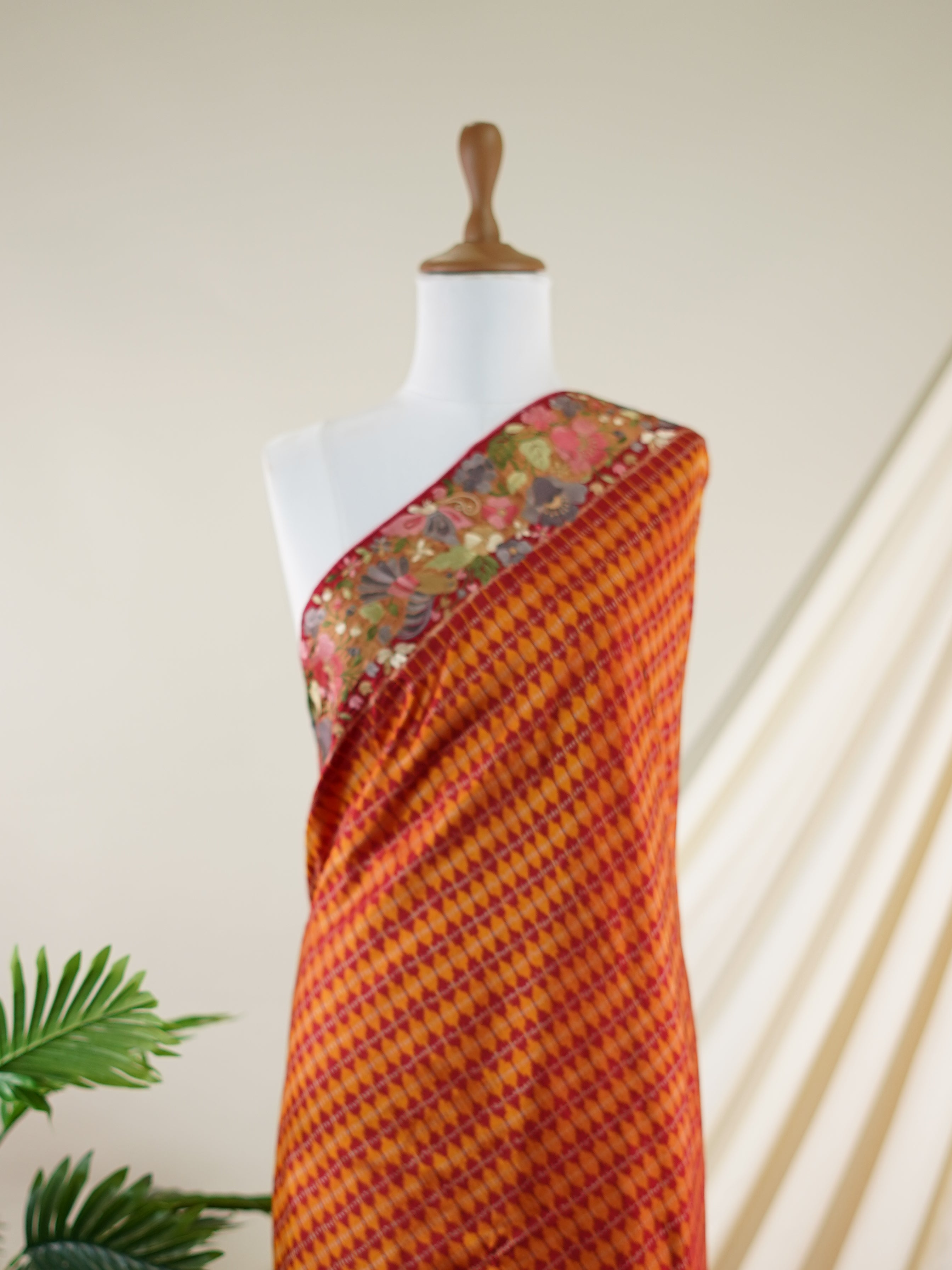 Gadwal Silk  100% Pure Silk  - Manoranjitham Weaves - Handloom Store