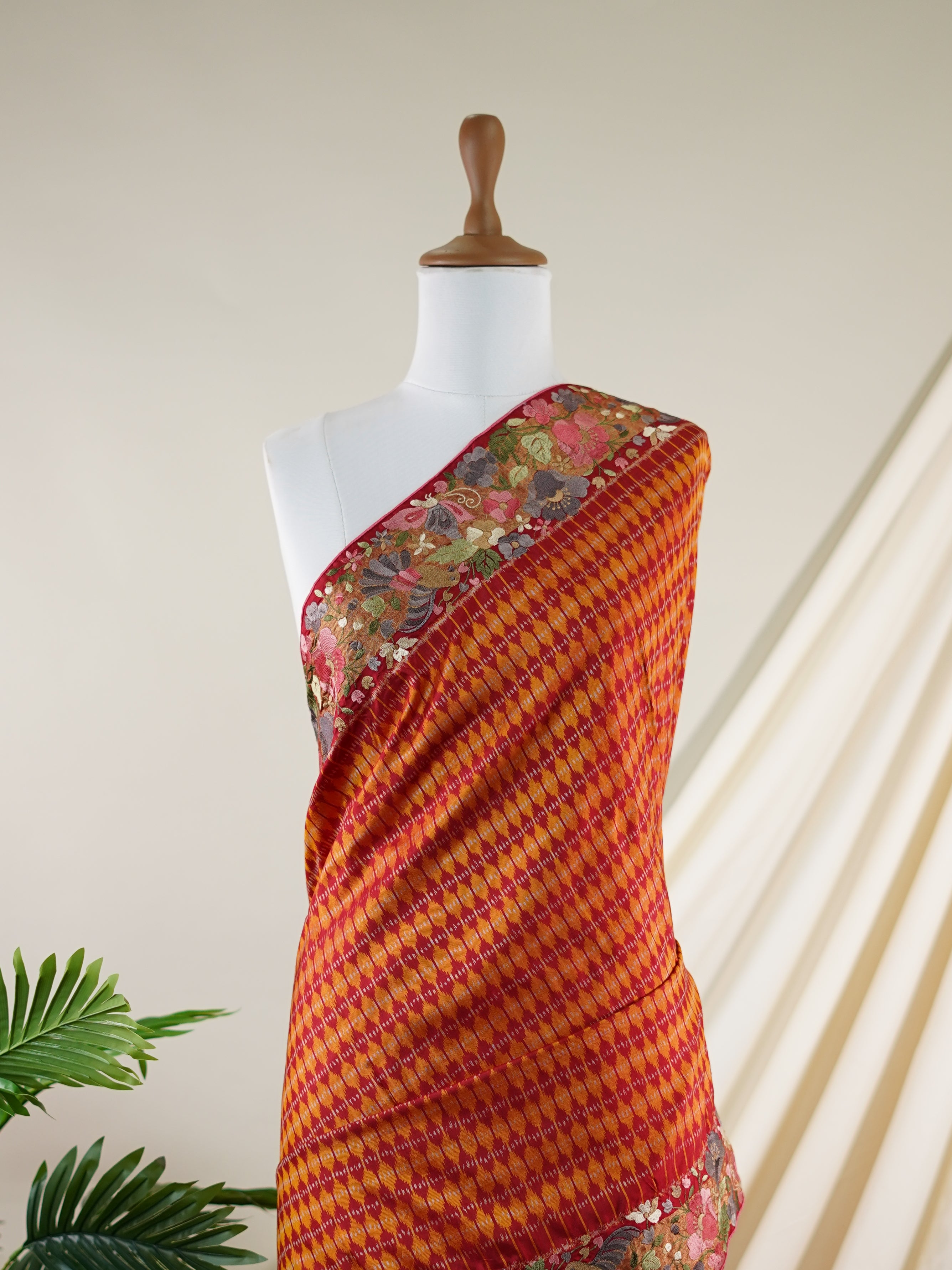 Gadwal Silk  100% Pure Silk  - Manoranjitham Weaves - Handloom Store