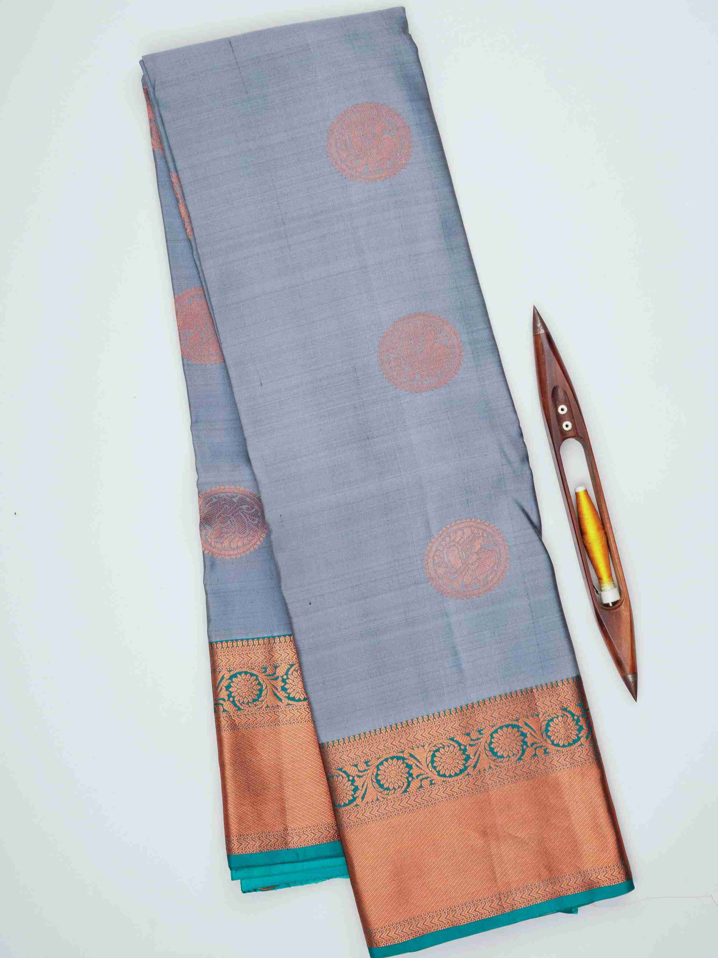 Kanchipuram Silk Grey Soft Silk Manoranjitham Weaves - Handloom Store