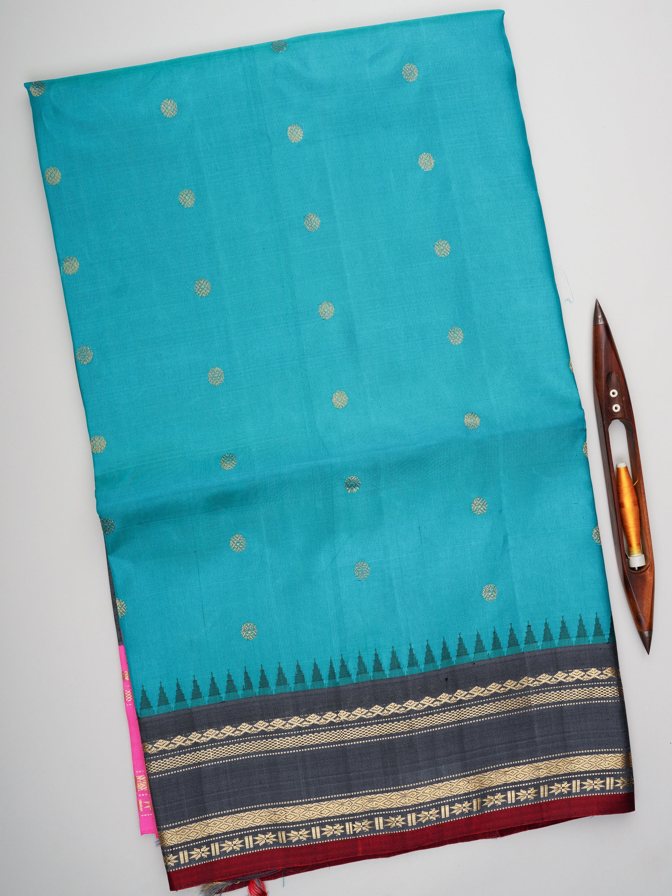 Gadwal Silk Cyan 100% Pure Silk  Manoranjitham Weaves - Handloom Store