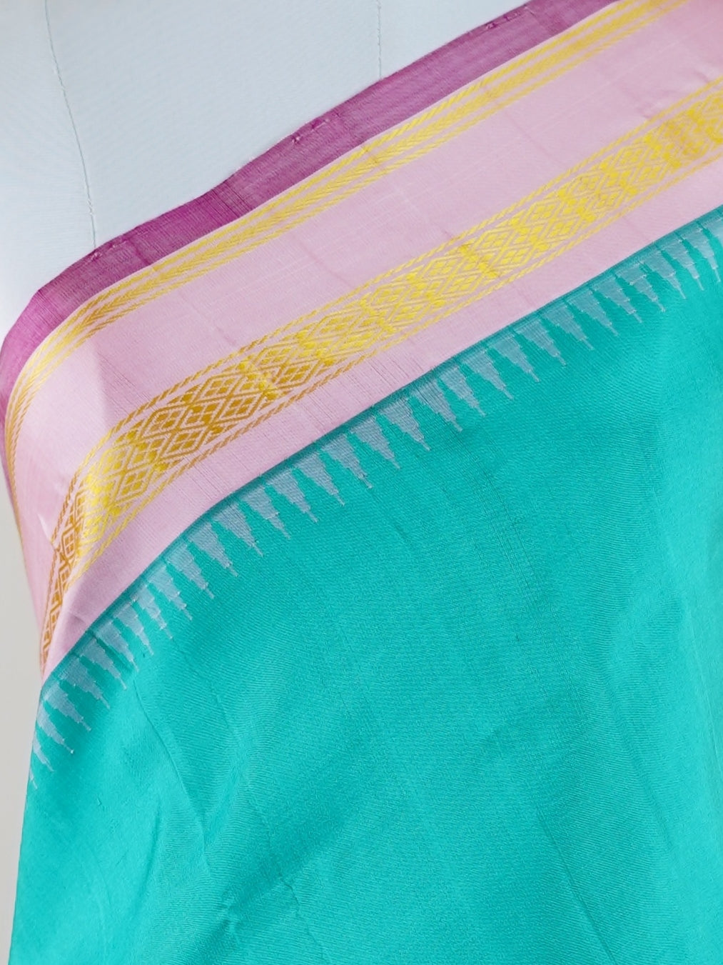 Gadwal Silk Blue 100% Pure Silk  - Manoranjitham Weaves - Handloom Store