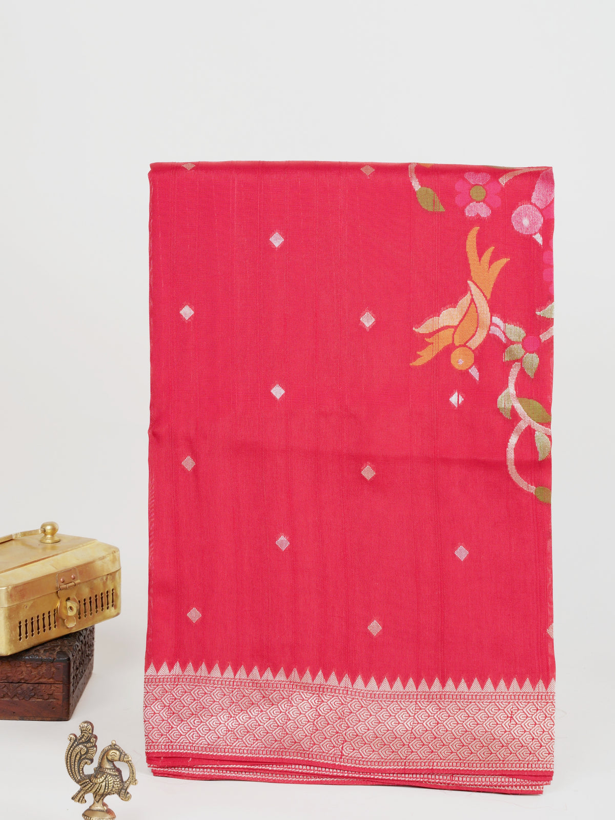 Georgette Red Tussar Georgette Manoranjitham Weaves - Handloom Store