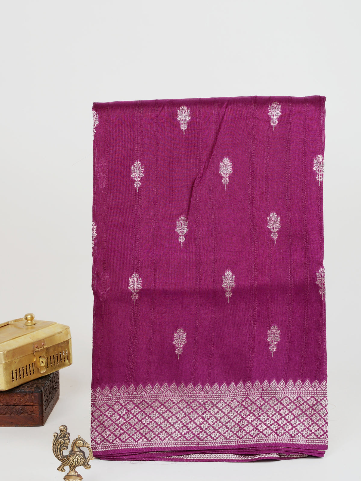 Georgette Magenta Pink Tussar Georgette - Manoranjitham Weaves - Handloom Store