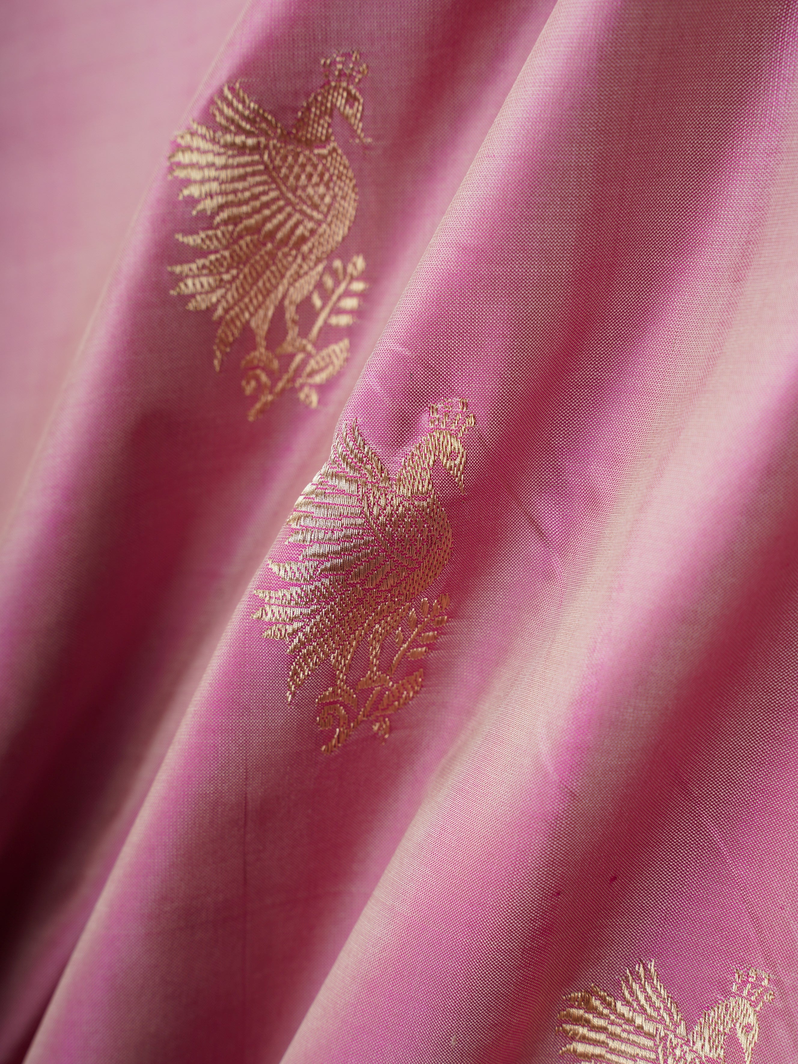 Katan Light Pink 100% Pure Katan Silk Manoranjitham Weaves - Handloom Store