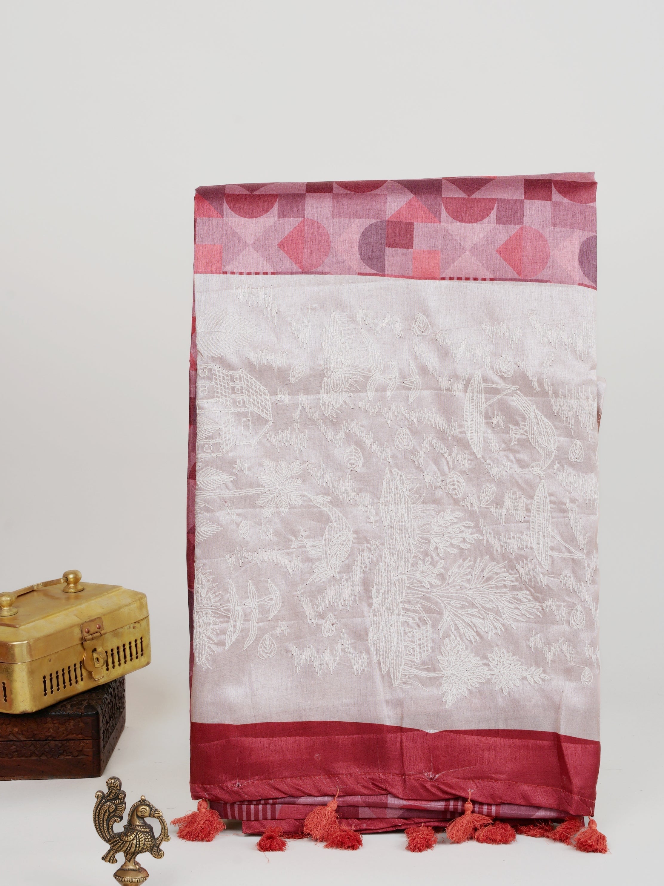 Katan Cream Semi Silk - Manoranjitham Weaves - Handloom Store