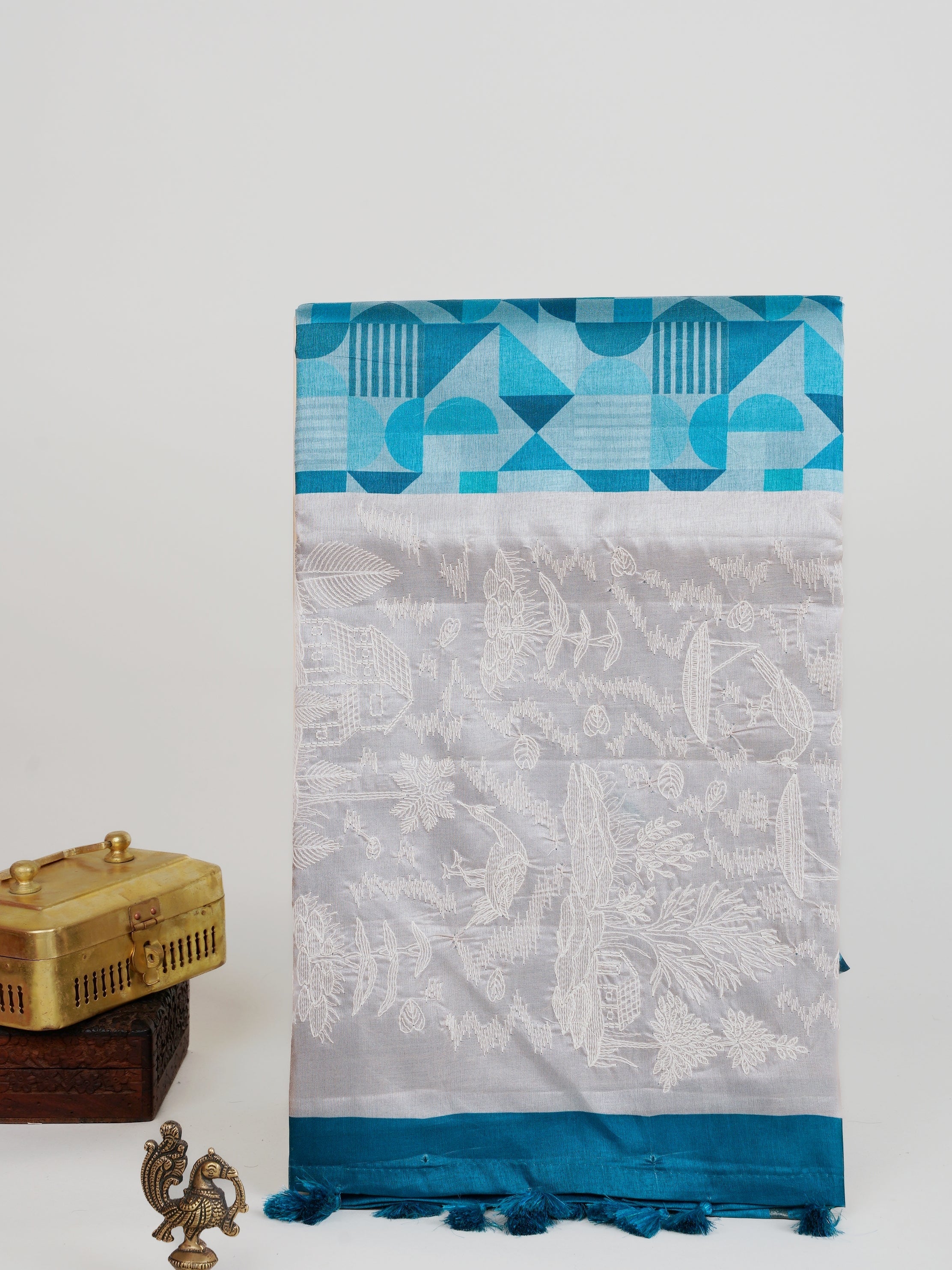 Katan Cream Semi Silk - Manoranjitham Weaves - Handloom Store