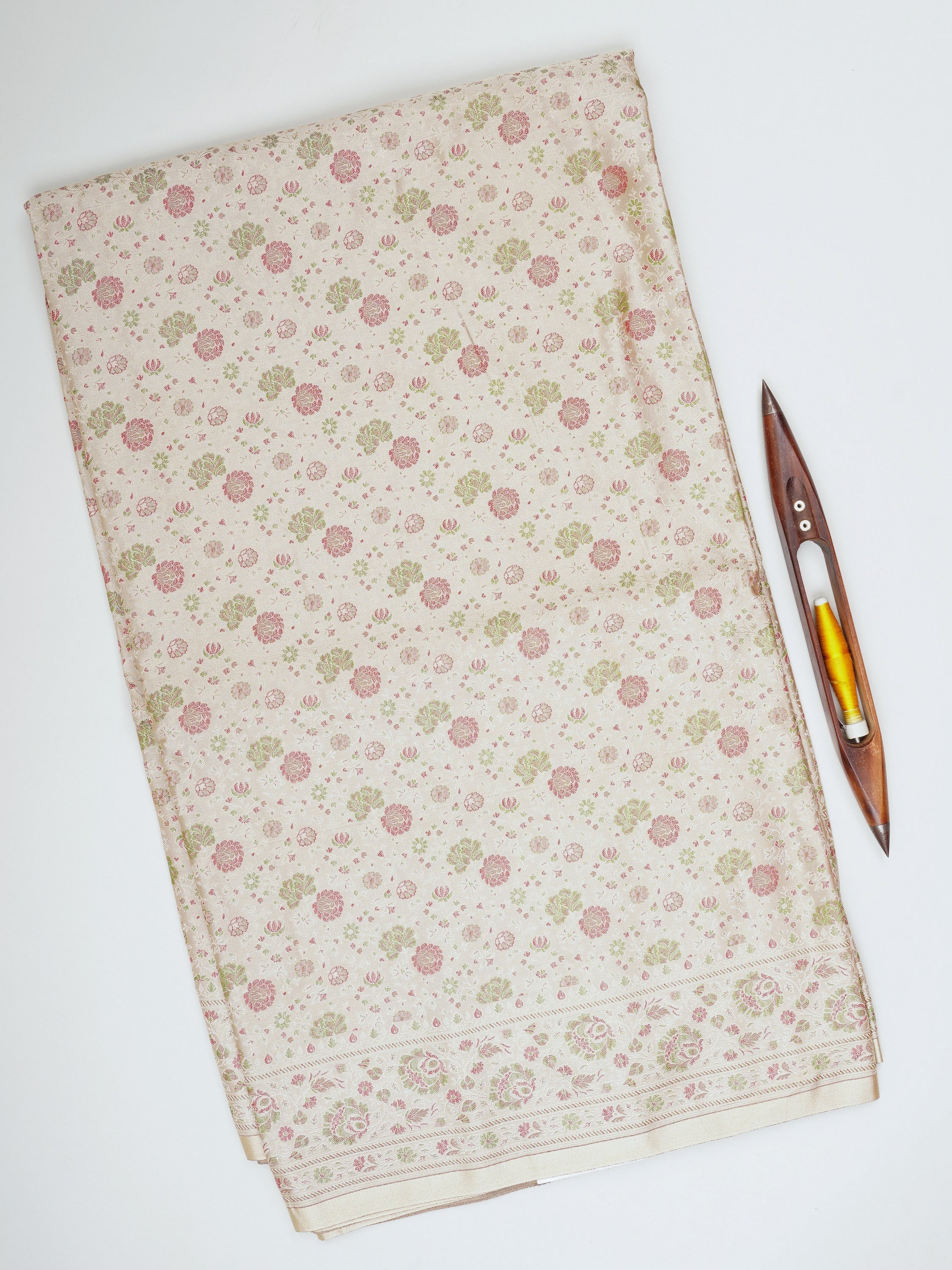 Katan Beige Semi Mushru Manoranjitham Weaves - Handloom Store