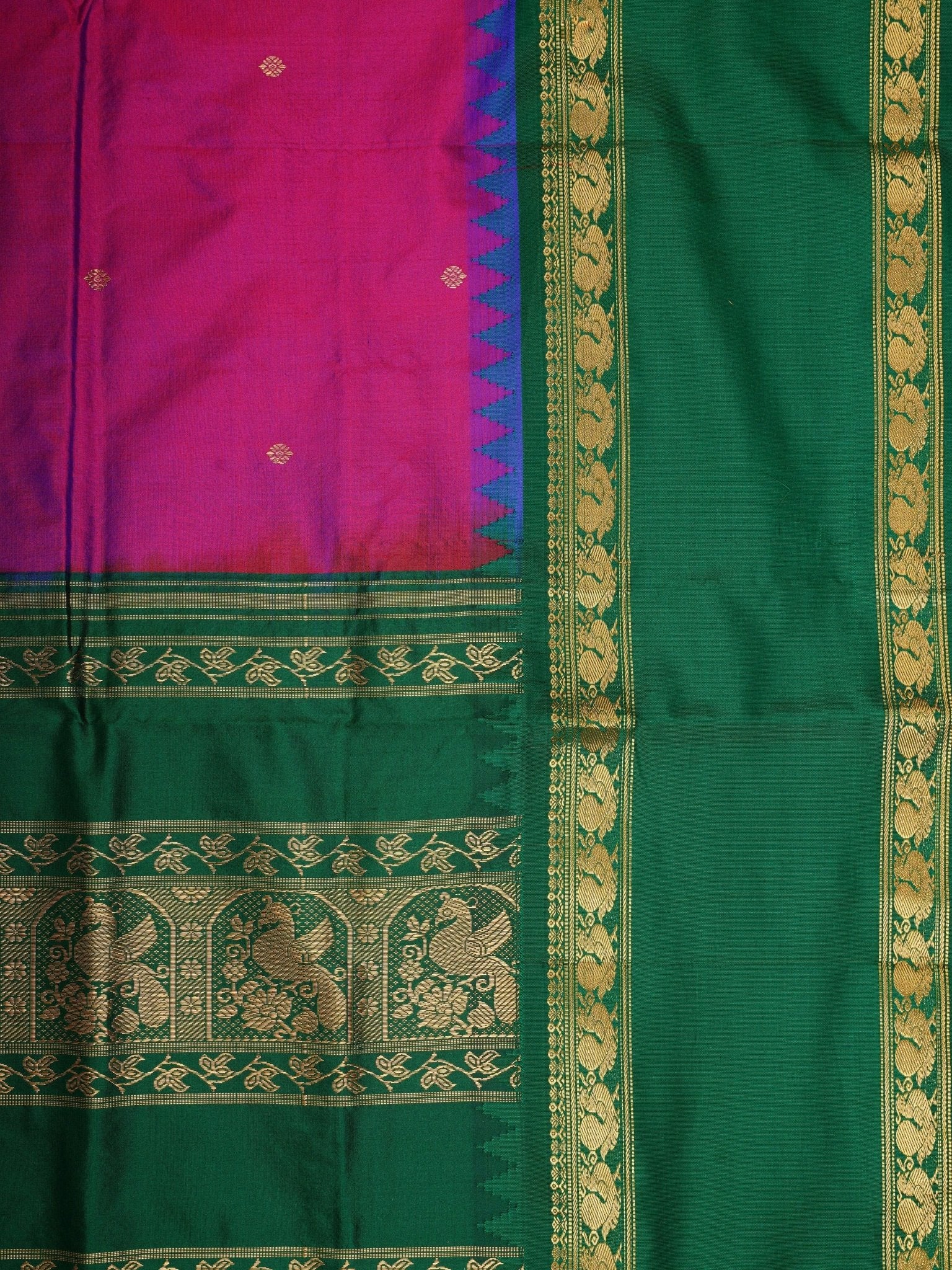 Narayanpet Megenta 100% Pure Silk  Manoranjitham Weaves - Handloom Store