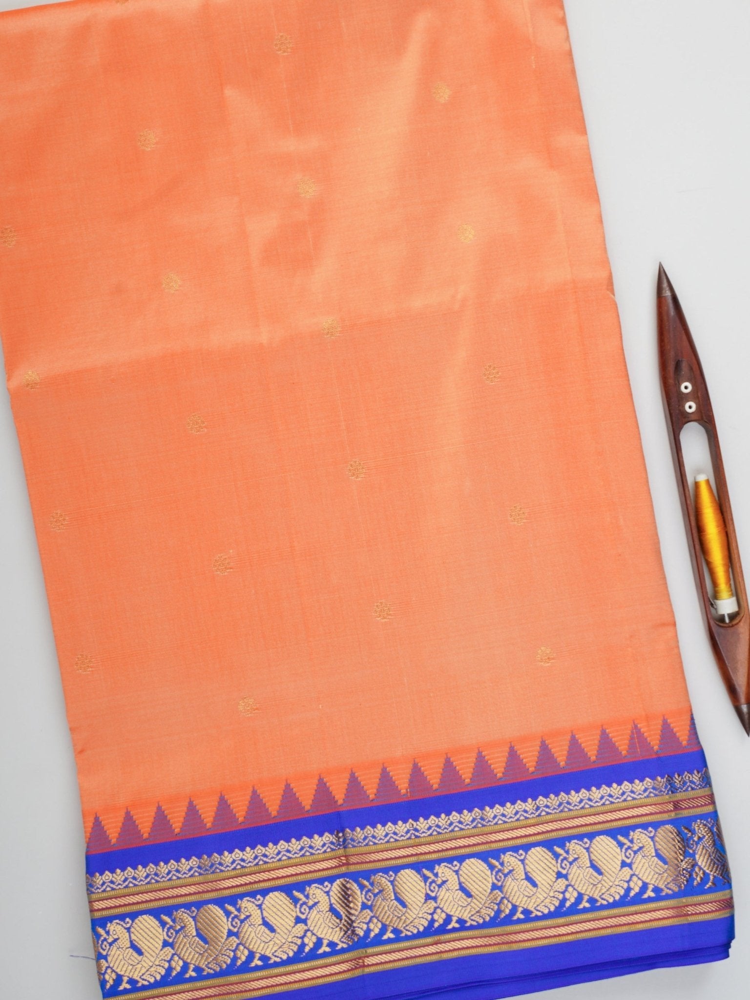 Narayanpet Orange 100% Pure Silk  - Manoranjitham Weaves - Handloom Store