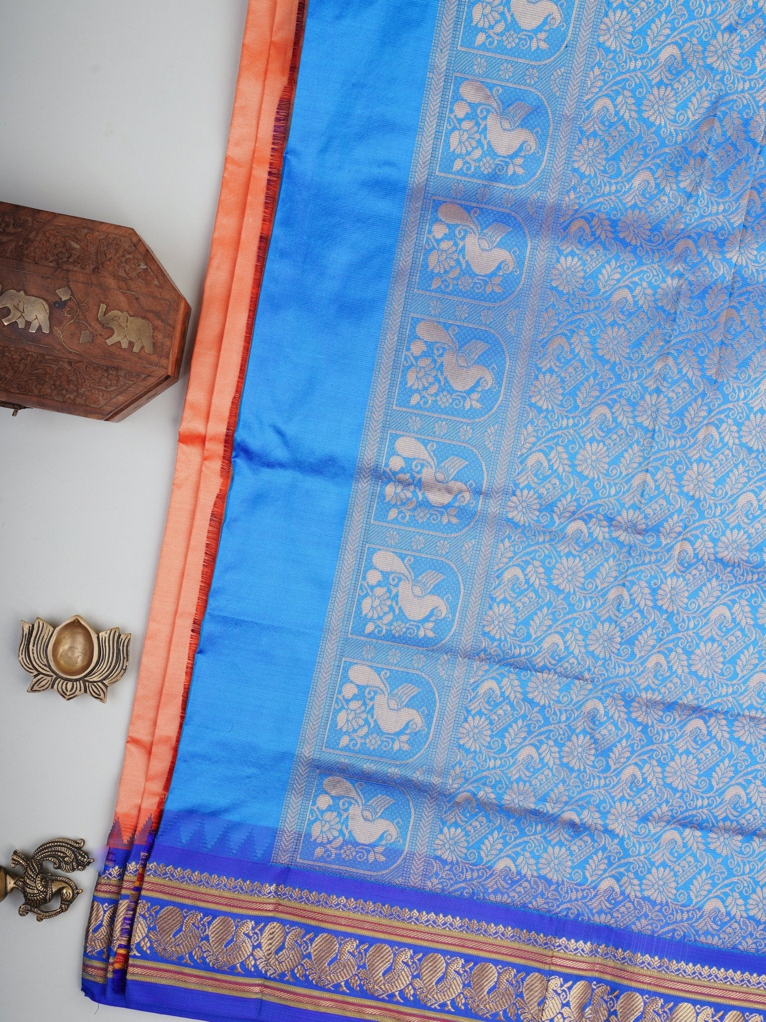 Narayanpet Orange 100% Pure Silk  - Manoranjitham Weaves - Handloom Store