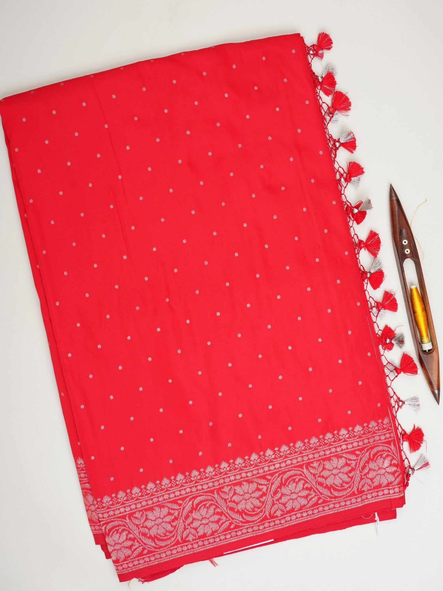 Katan Red Katan Semi Silk Manoranjitham Weaves - Handloom Store