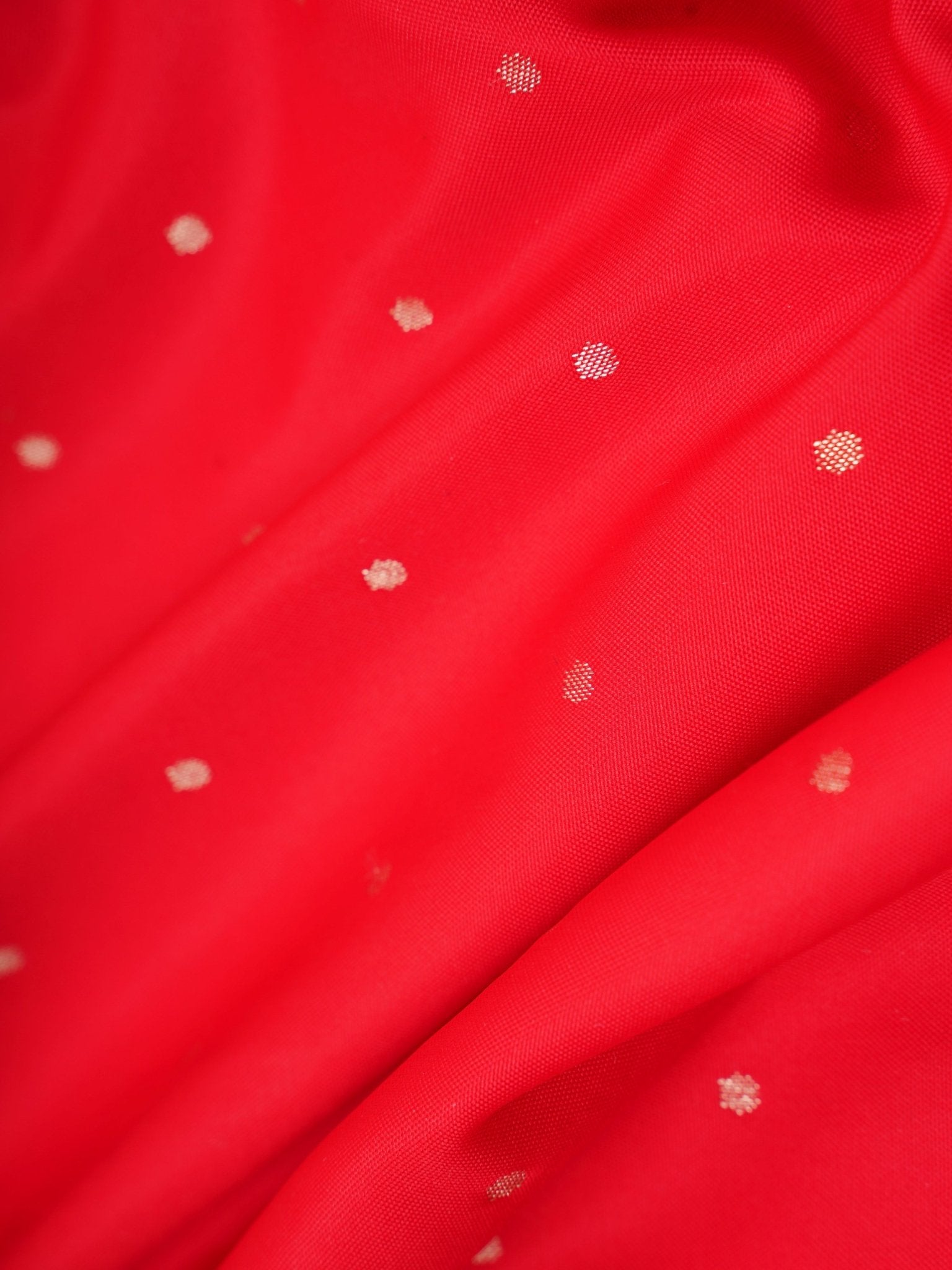 Katan Red Katan Semi Silk Manoranjitham Weaves - Handloom Store
