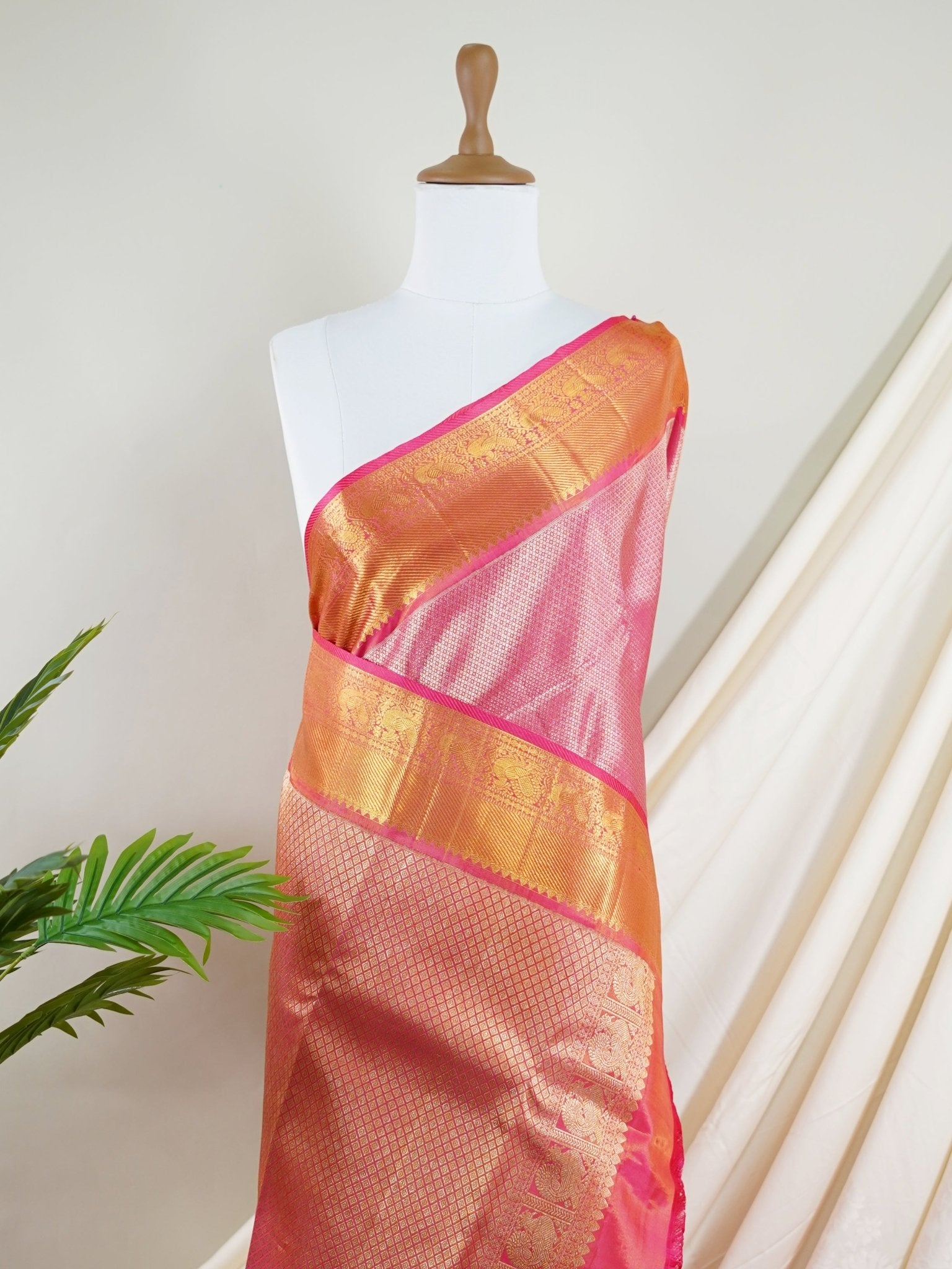 Kanchipuram Silk Hot Pink 100% Pure Silk  - Manoranjitham Weaves - Handloom Store