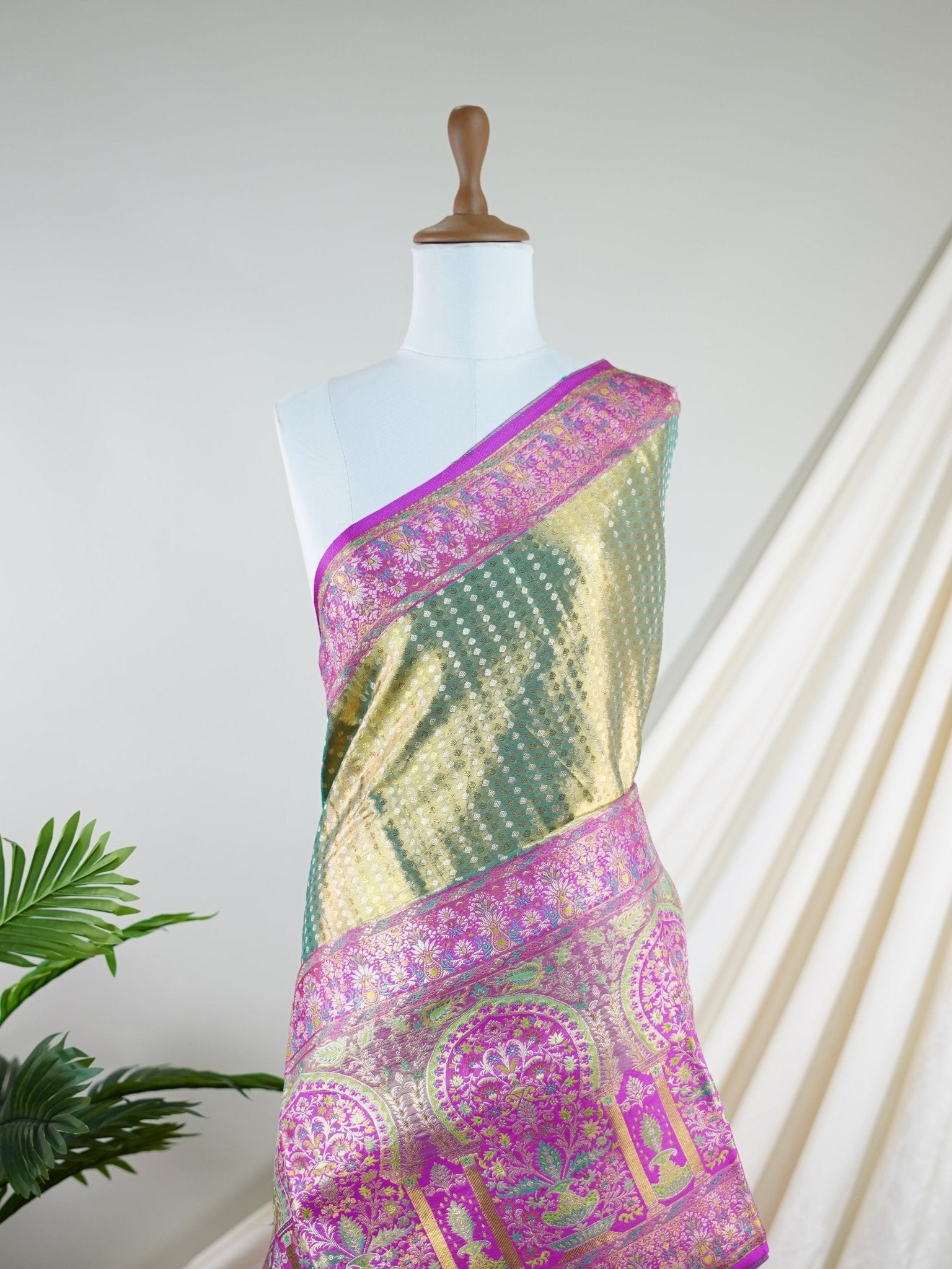Kanchipuram Silk Mint Green 100% Pure Silk  - Manoranjitham Weaves - Handloom Store
