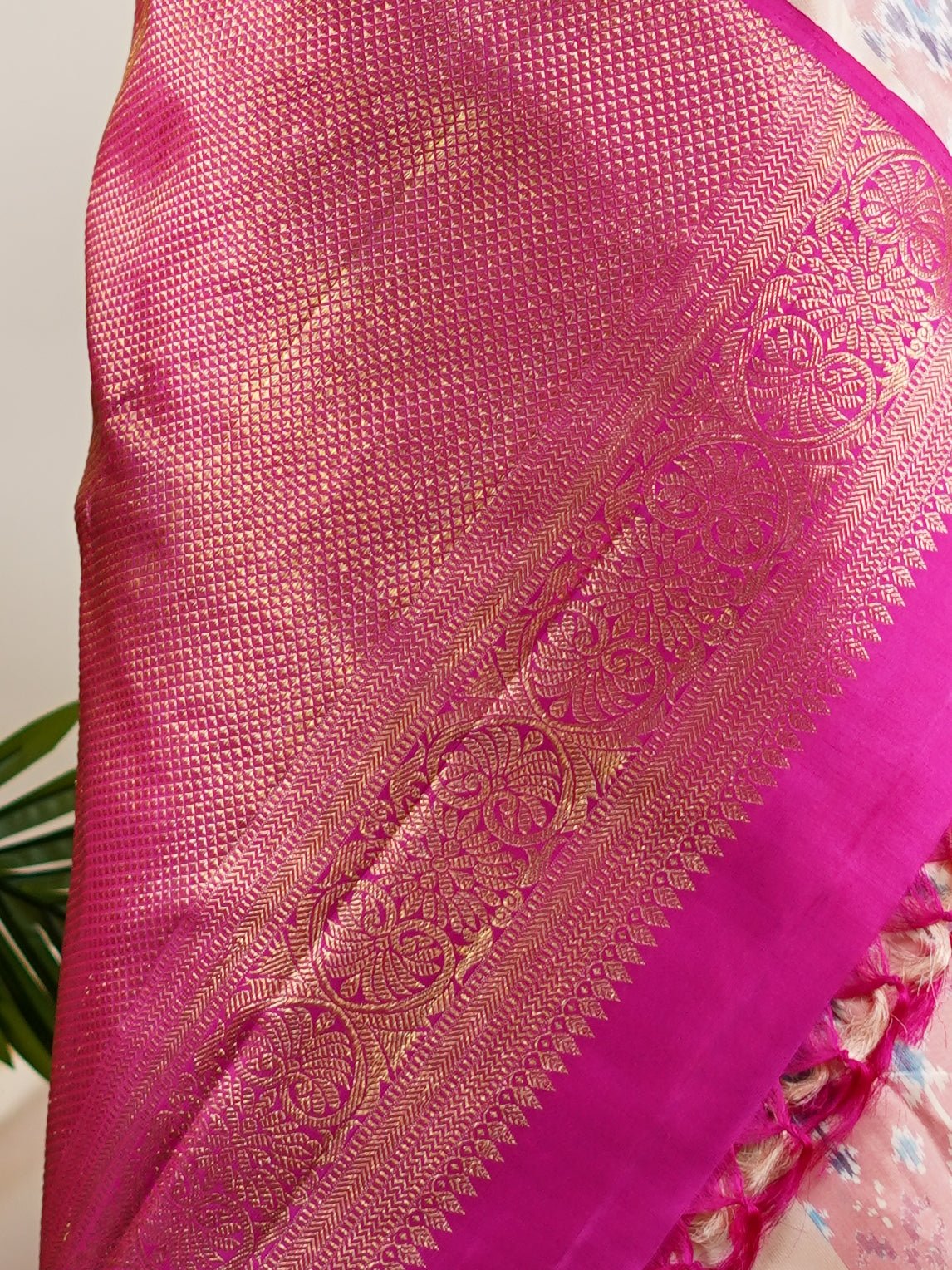 Kanchipuram Silk Onion Pink 100% Pure Silk  - Manoranjitham Weaves - Handloom Store
