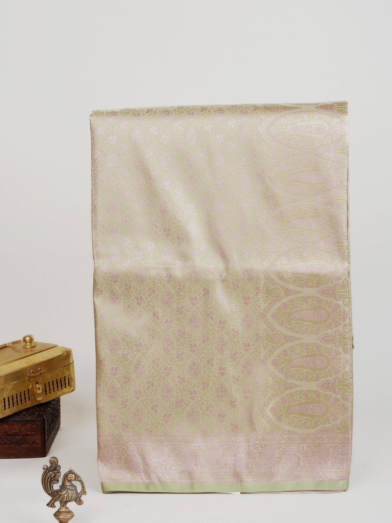 Katan Pista Green Semi Mushru - Manoranjitham Weaves - Handloom Store