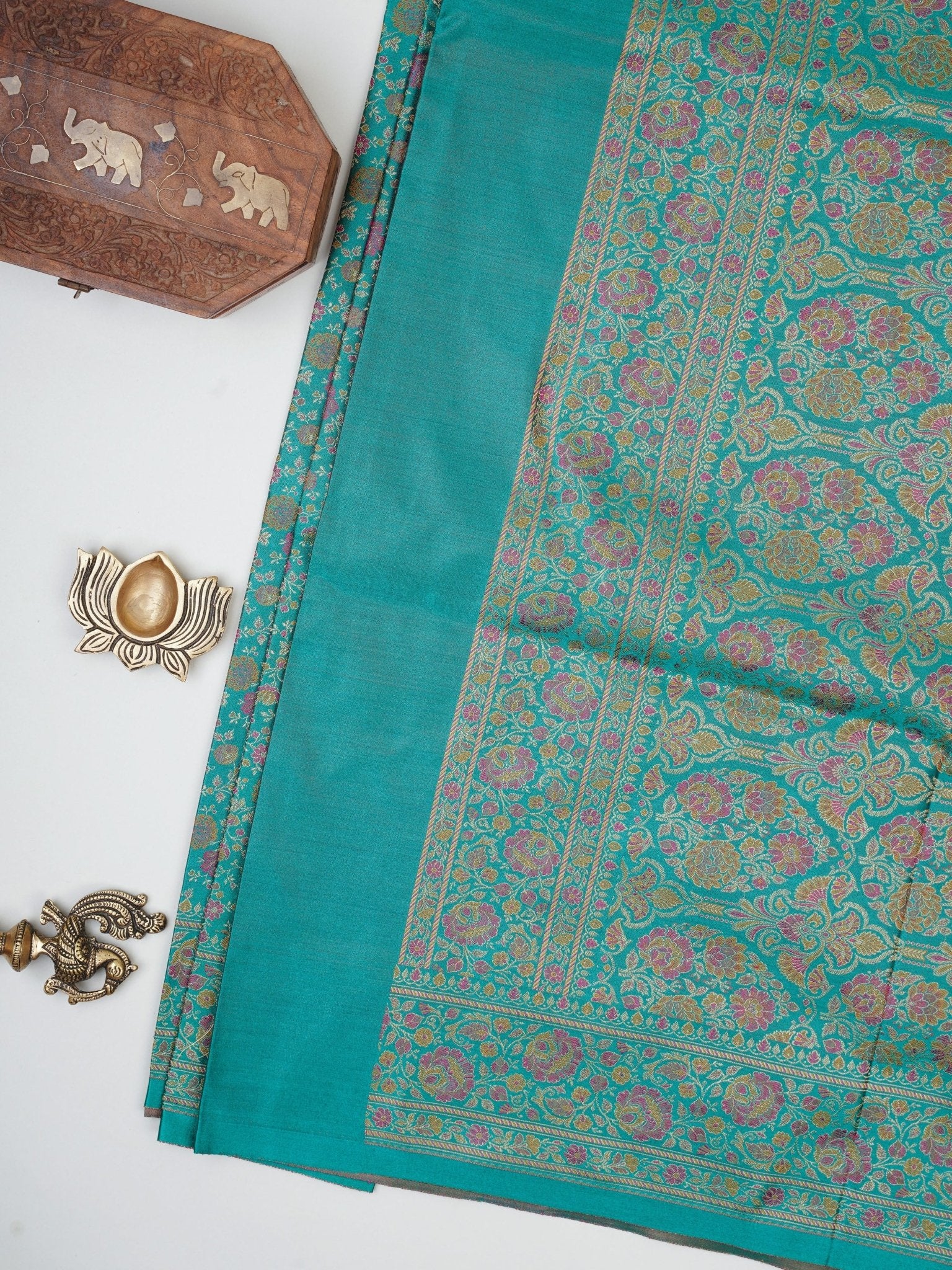 Katan Green Semi Mushru - Manoranjitham Weaves - Handloom Store