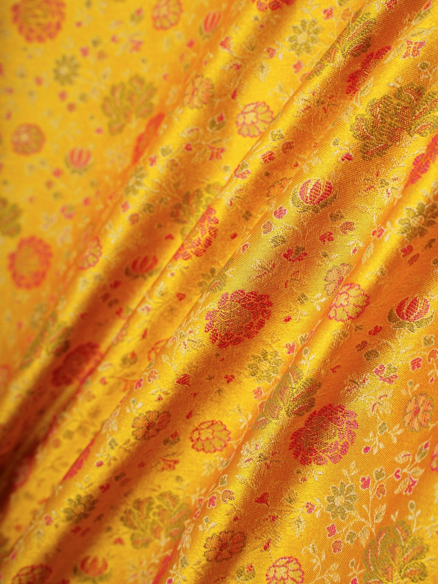 Katan Yellow Semi Mushru - Manoranjitham Weaves - Handloom Store
