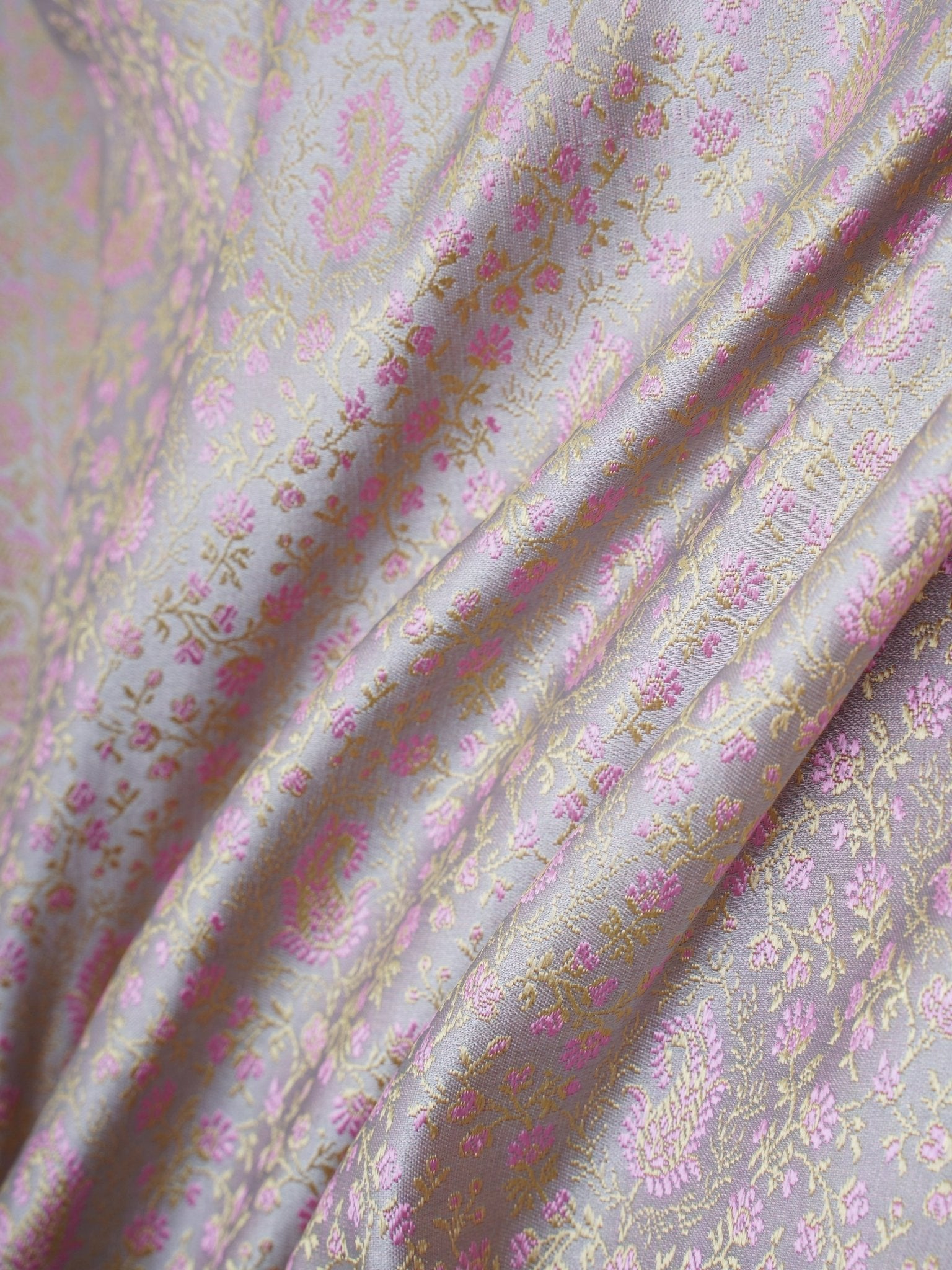 Katan Grey Semi Mushru - Manoranjitham Weaves - Handloom Store