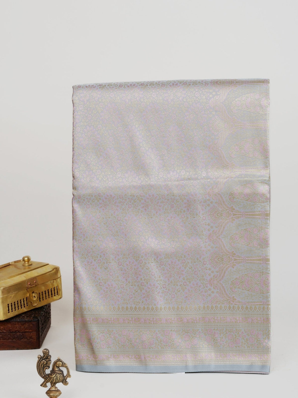 Katan Grey Semi Mushru - Manoranjitham Weaves - Handloom Store