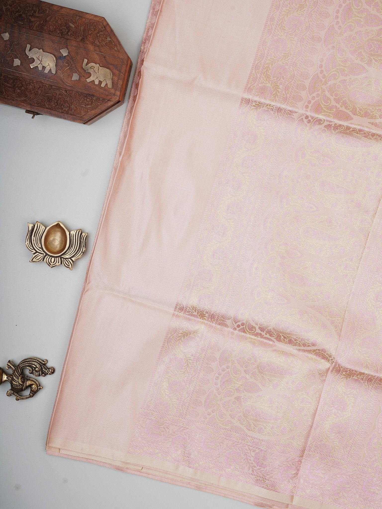 Katan Cream Semi Mushru - Manoranjitham Weaves - Handloom Store