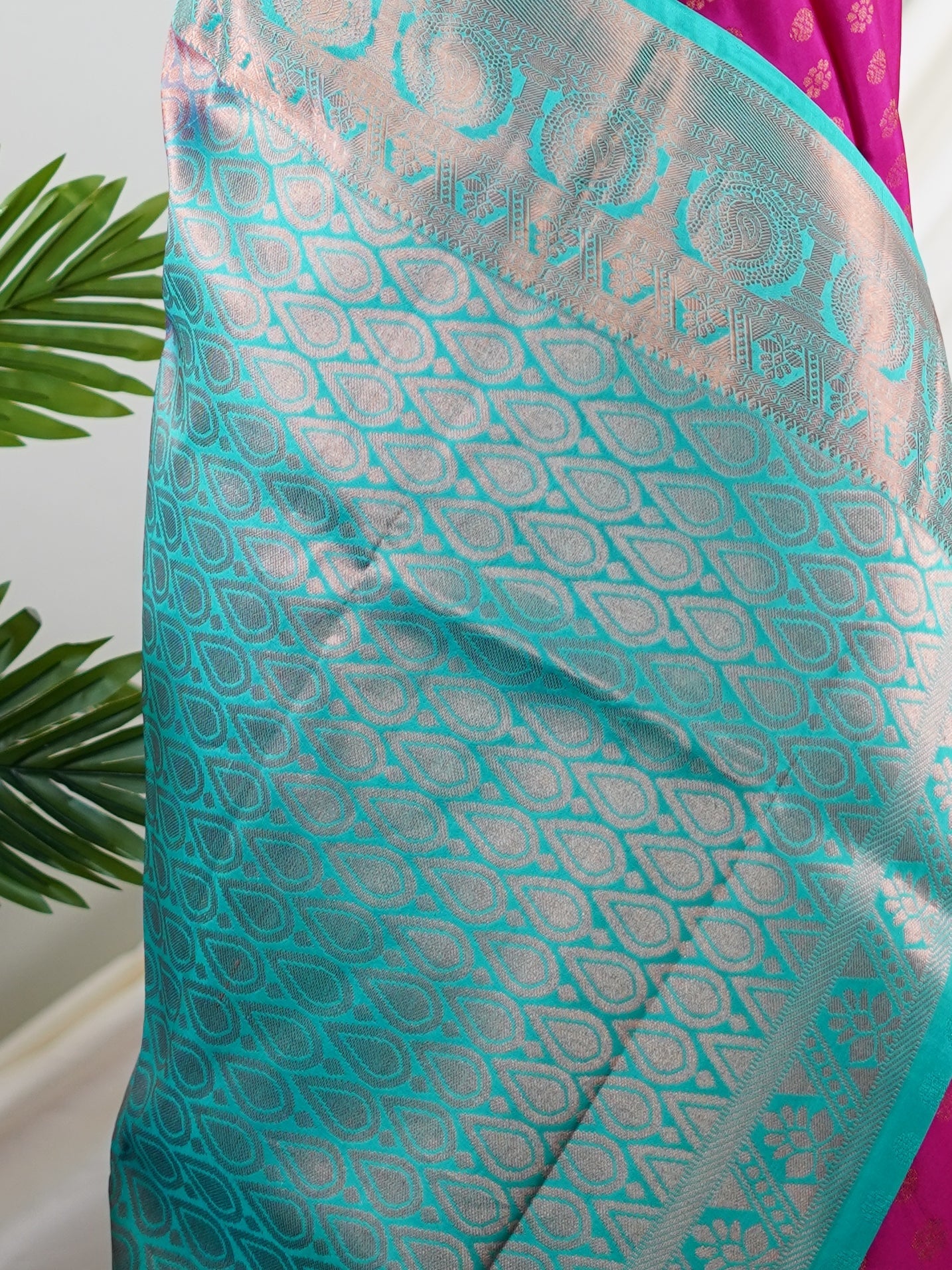Kanchipuram Silk Hot Pink 100% Pure Silk  - Manoranjitham Weaves - Handloom Store