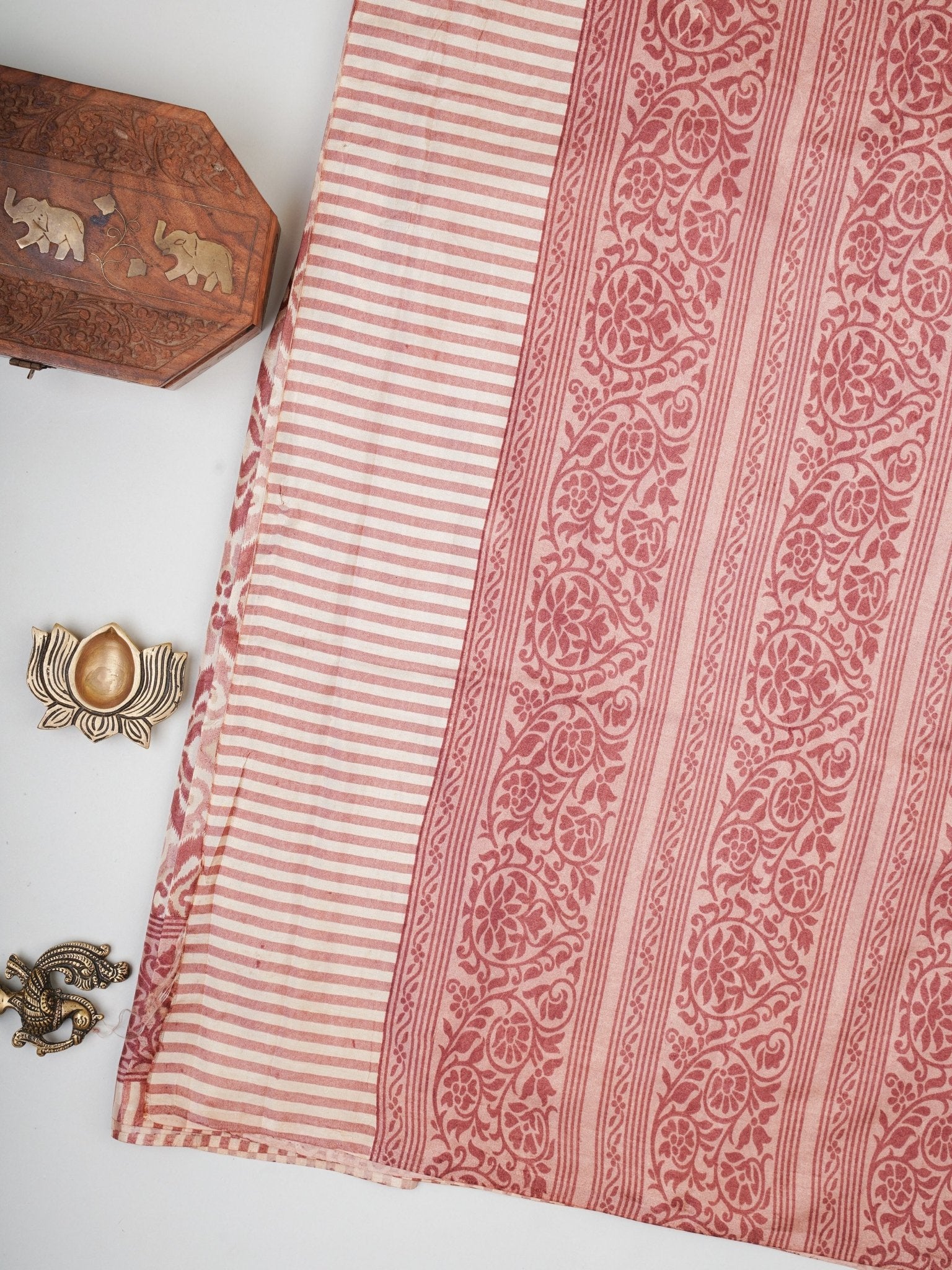 Satin Salmon Semi Mushru Manoranjitham Weaves - Handloom Store