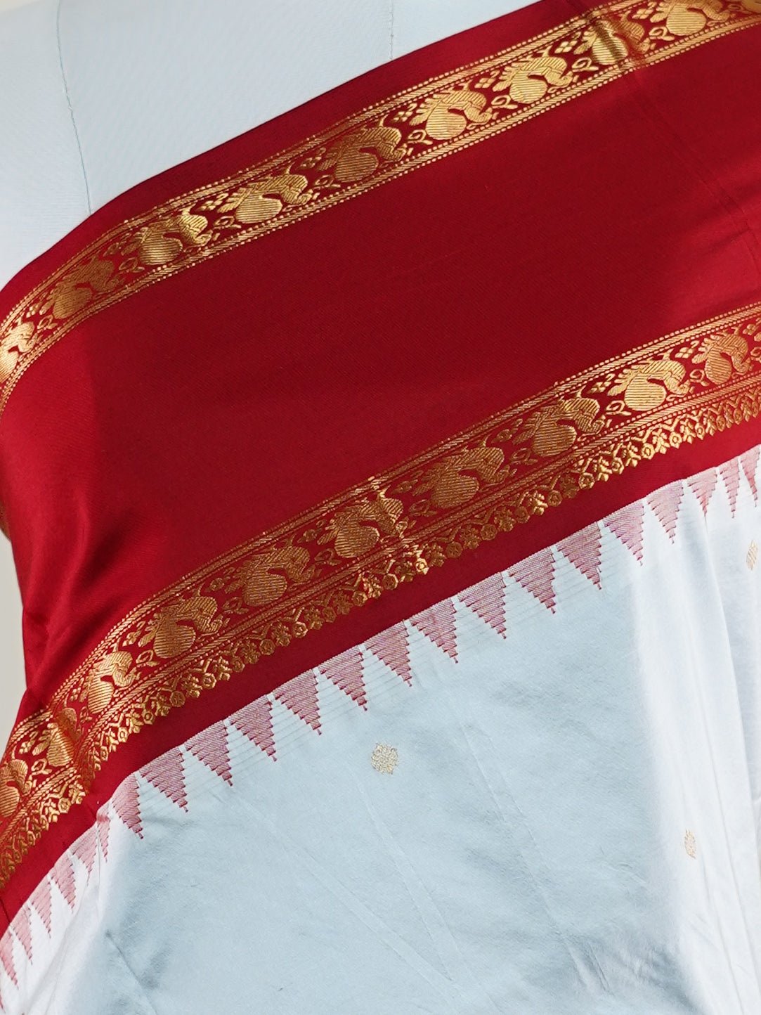 Narayanpet Cool Blue 100% Pure Silk  - Manoranjitham Weaves - Handloom Store