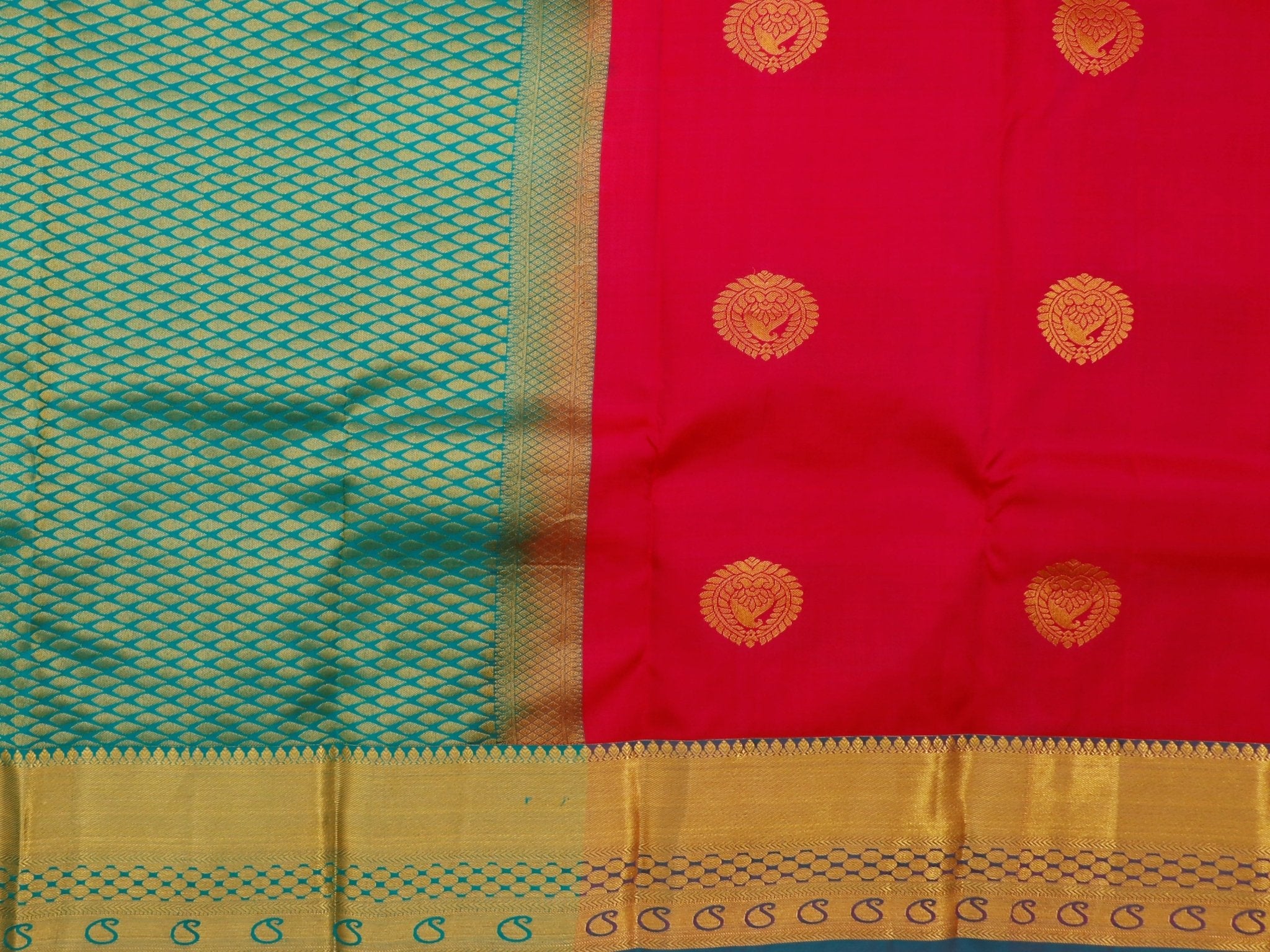 Kanchipuram Silk Magenta 100% Pure Silk  Manoranjitham Weaves - Handloom Store