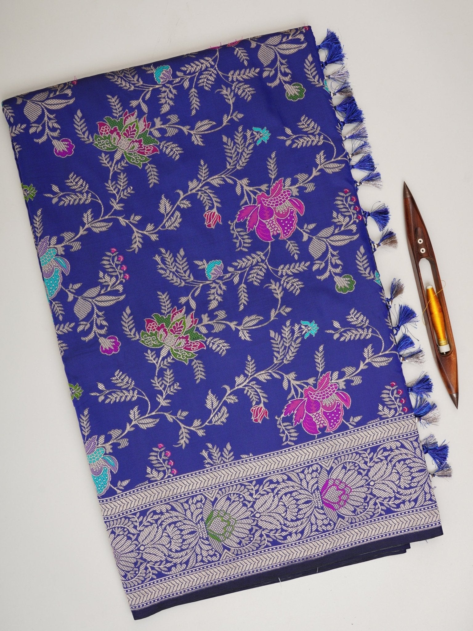 Katan Ink Blue Katan Semi Silk Manoranjitham Weaves - Handloom Store