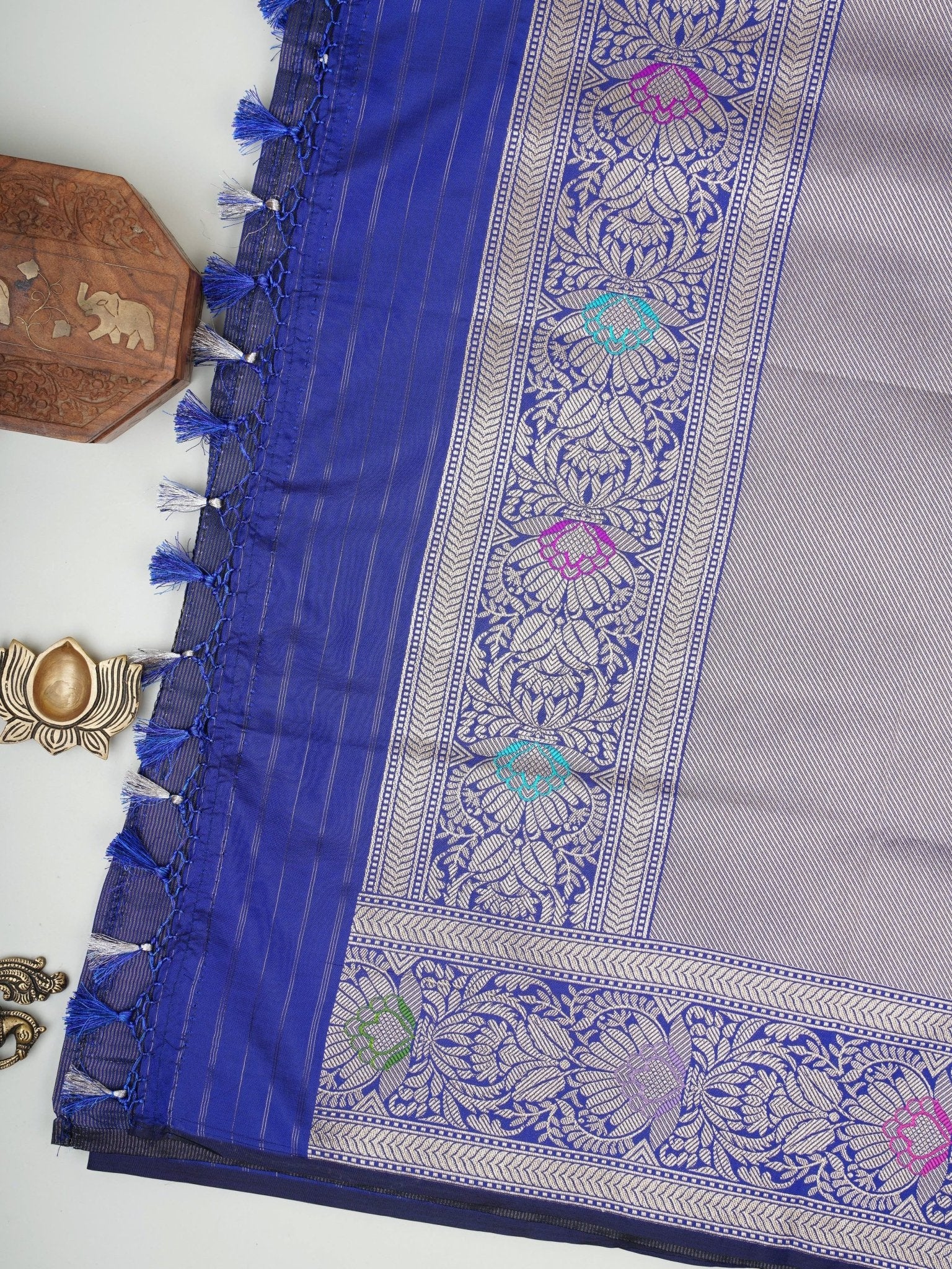 Katan Ink Blue Katan Semi Silk Manoranjitham Weaves - Handloom Store