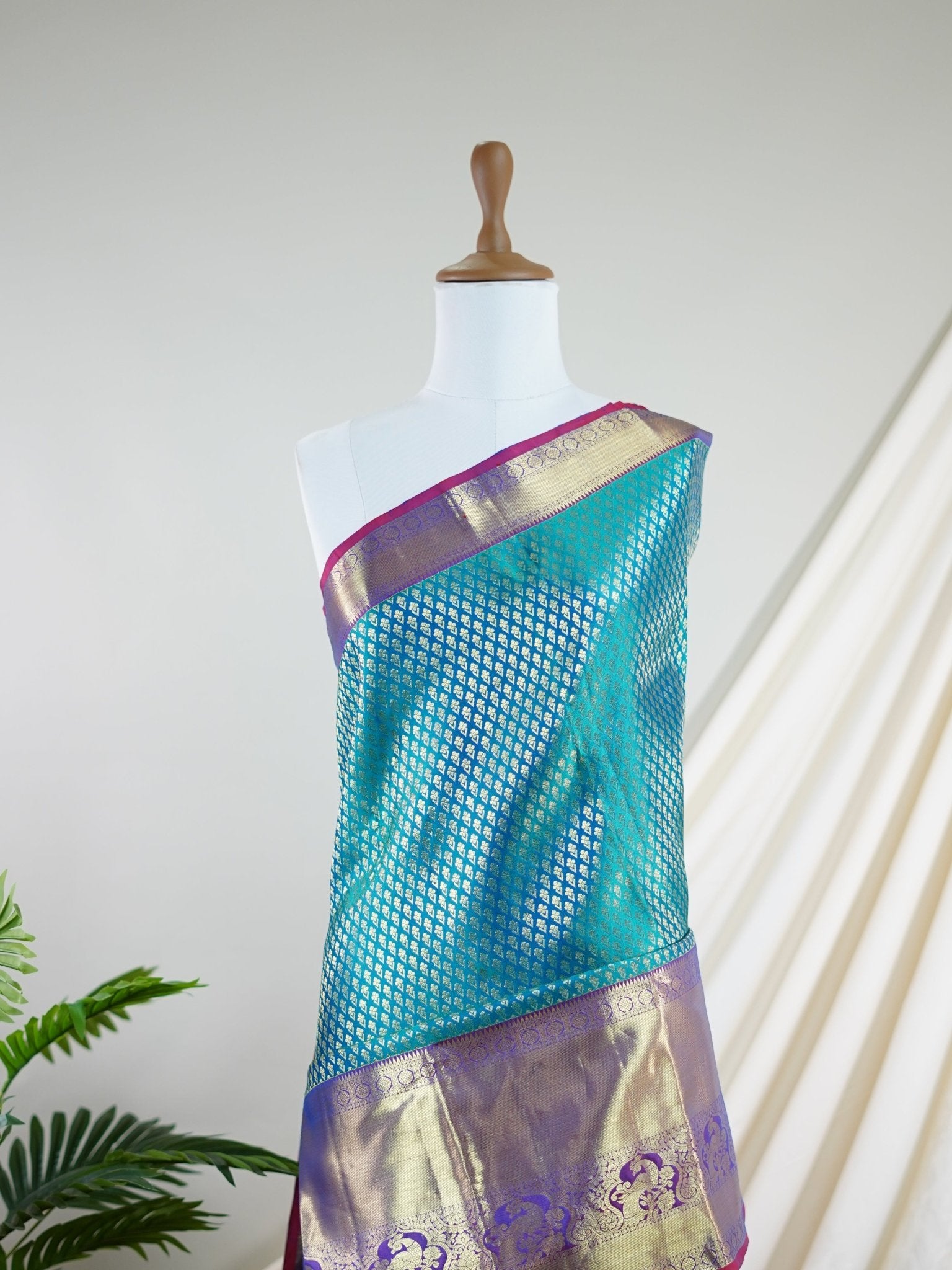 Kanchipuram Silk Turquoise 100% Pure Silk  - Manoranjitham Weaves - Handloom Store