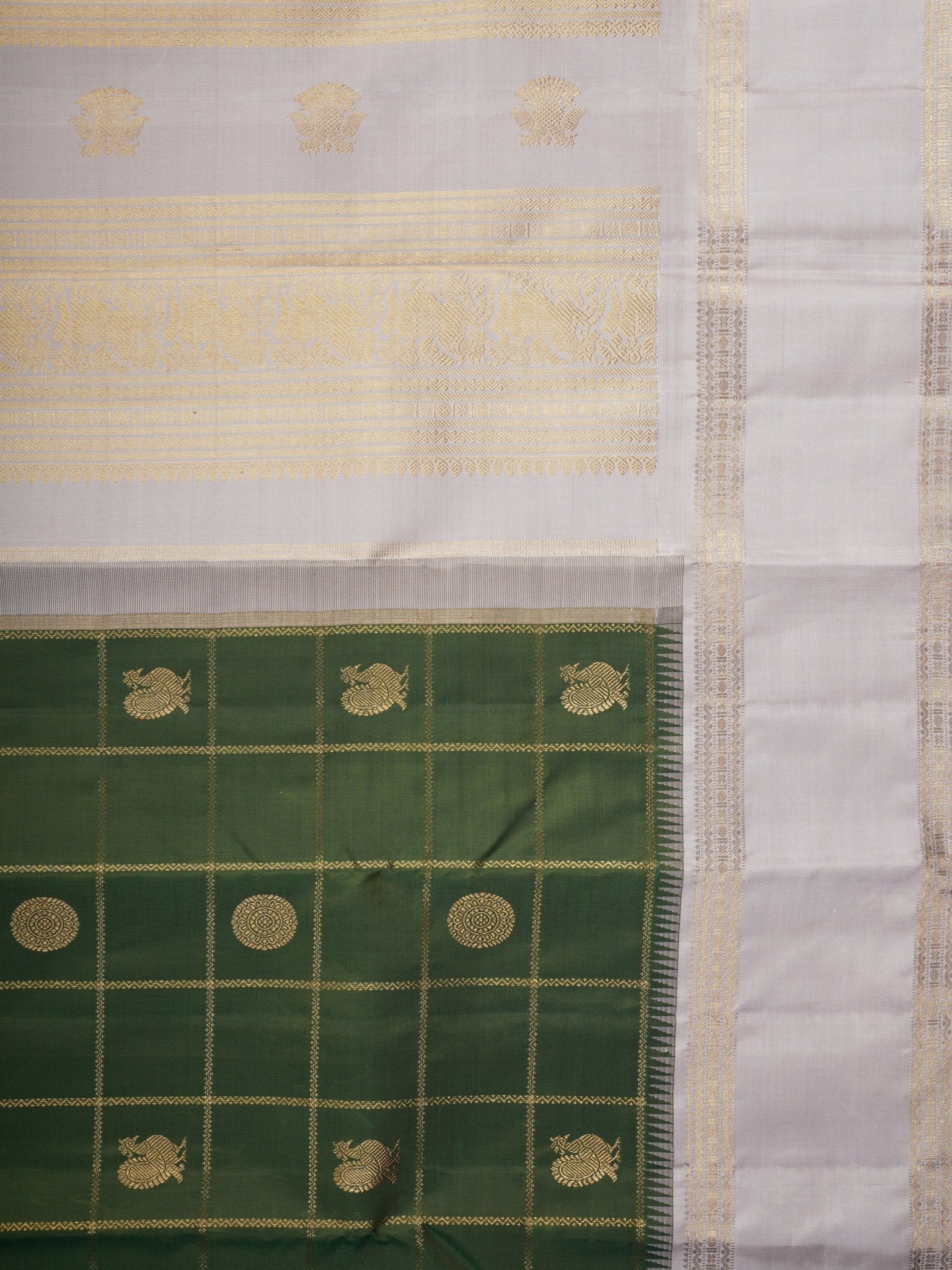 Kanchipuram Silk Green 100% Pure Silk  Manoranjitham Weaves - Handloom Store