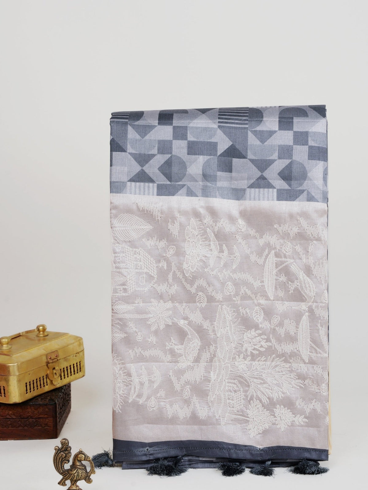 Katan Cream Semi Silk Manoranjitham Weaves - Handloom Store