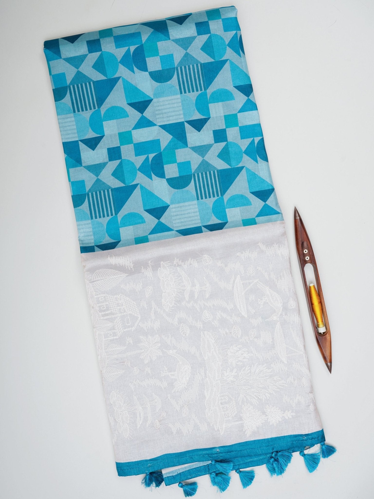 Katan Cream Semi Silk Manoranjitham Weaves - Handloom Store