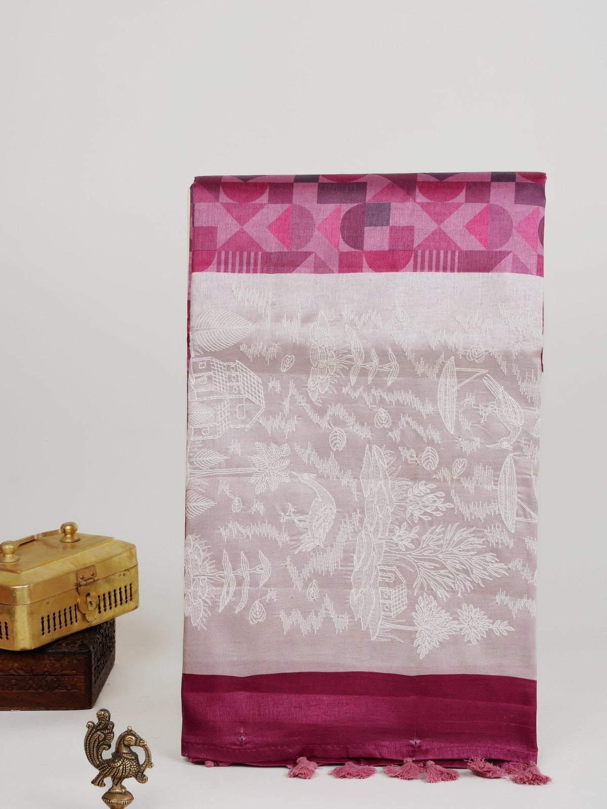 Katan Cream Semi Silk Manoranjitham Weaves - Handloom Store